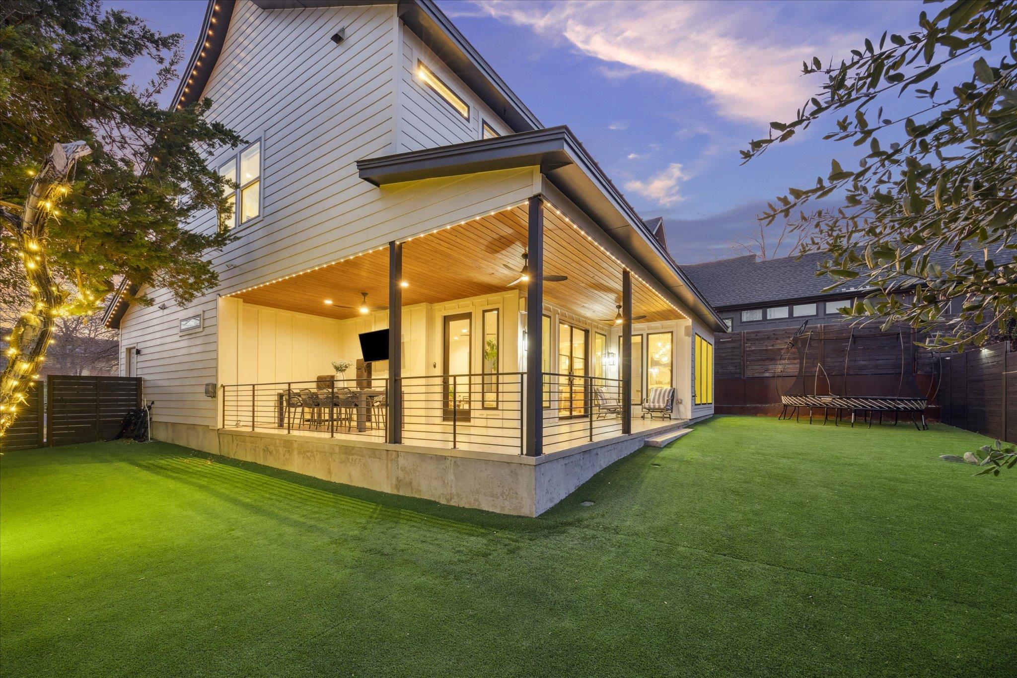 400 Krebs Ln, Austin, TX 78704