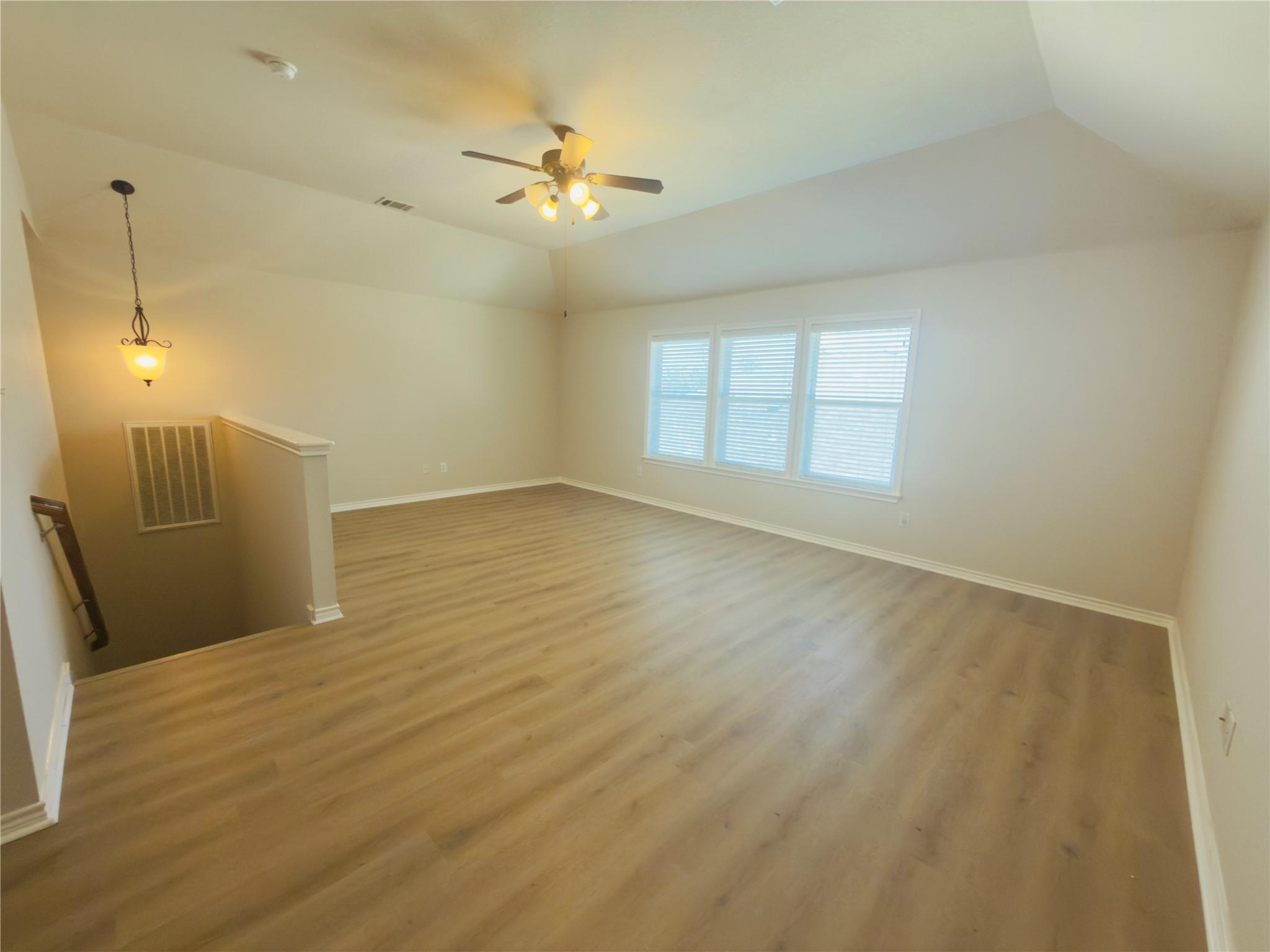 3932 Links Ln, Round Rock, TX 78664