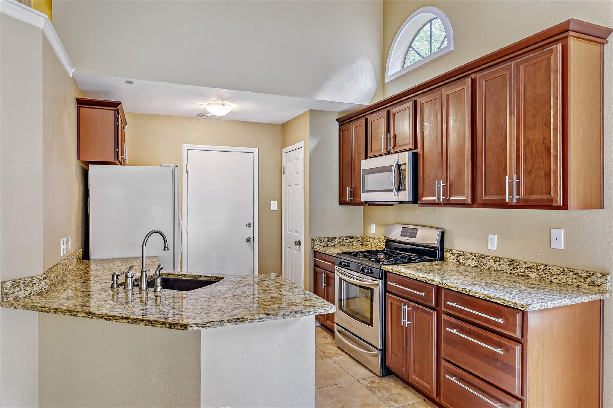 10620 N Platt River Dr, Austin, TX 78748