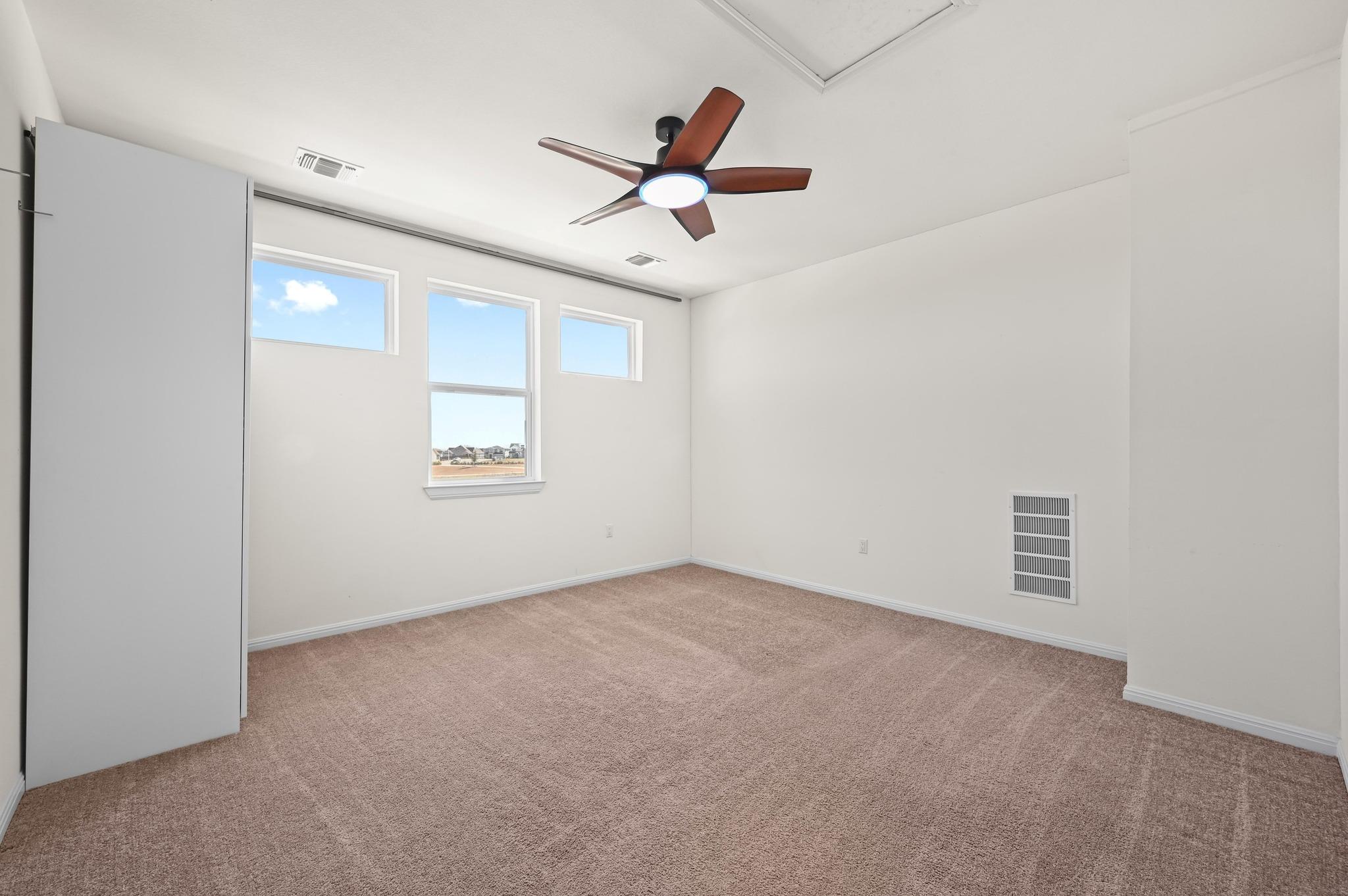 8612 Apogee Blvd, Austin, TX 78744