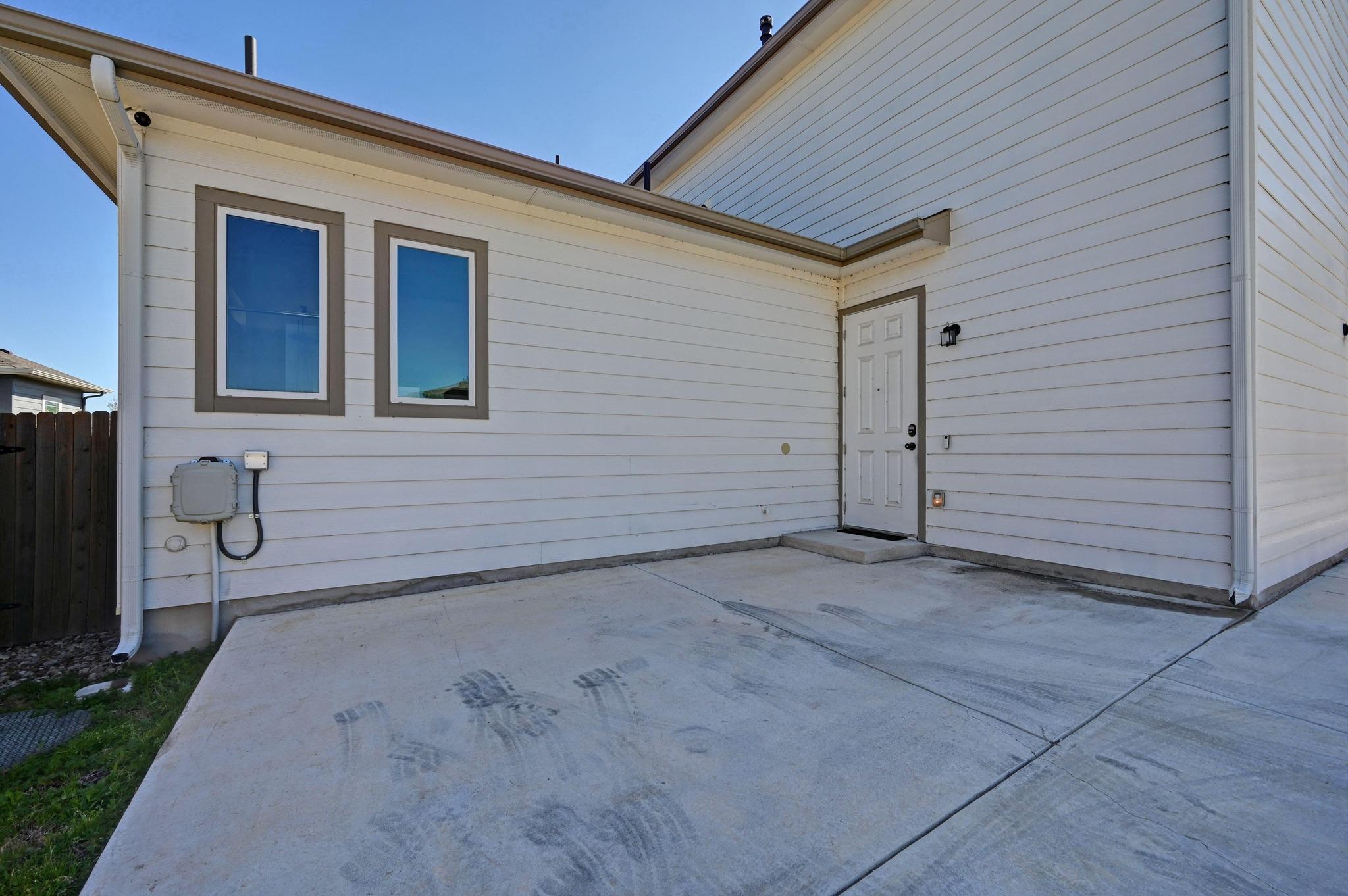 8612 Apogee Blvd, Austin, TX 78744