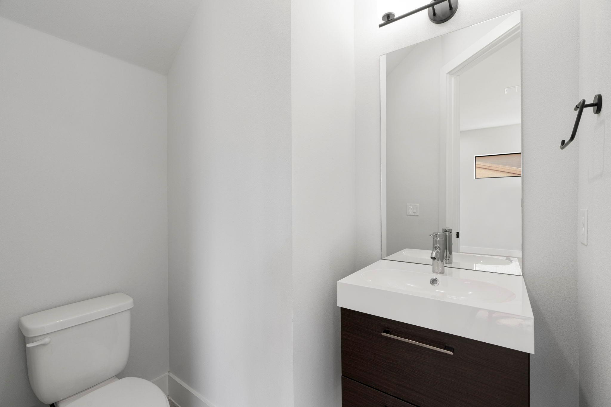 1405 Perez St # 1, Austin, TX 78721