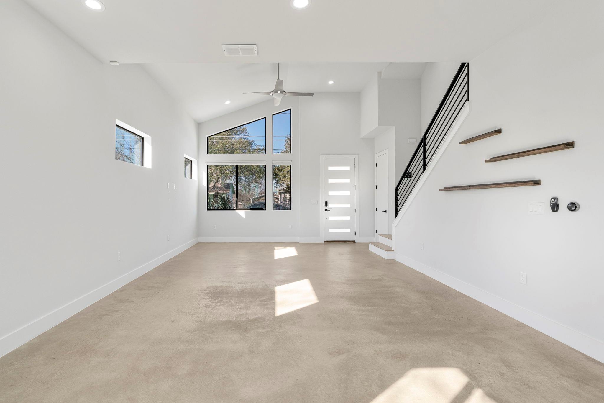 1405 Perez St # 1, Austin, TX 78721