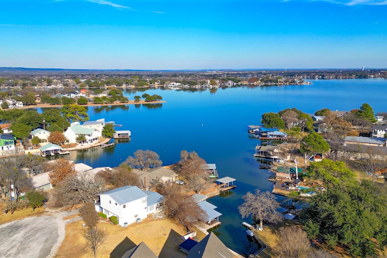 204 Canyon Oaks, Sunrise Beach, TX 78643