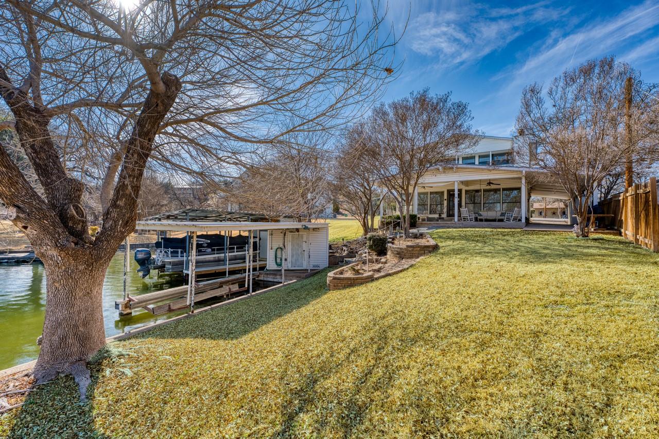 204 Canyon Oaks, Sunrise Beach, TX 78643