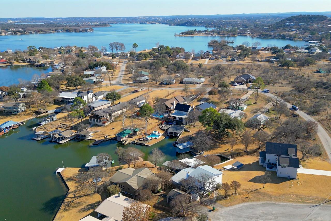 204 Canyon Oaks, Sunrise Beach, TX 78643