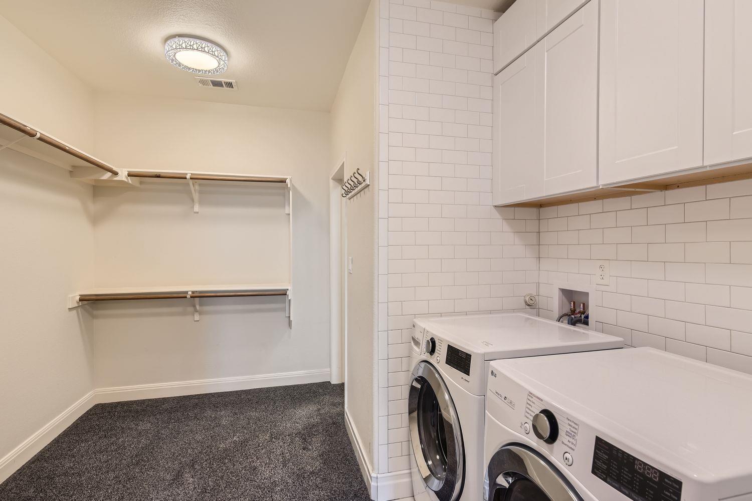 236 Aria Rdg # 236, Lakeway, TX 78738