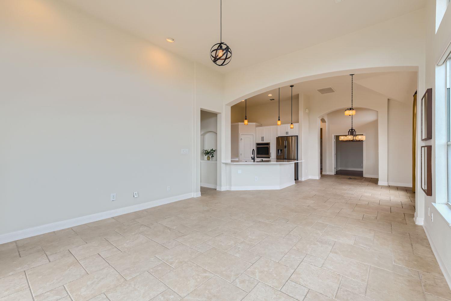 236 Aria Rdg # 236, Lakeway, TX 78738