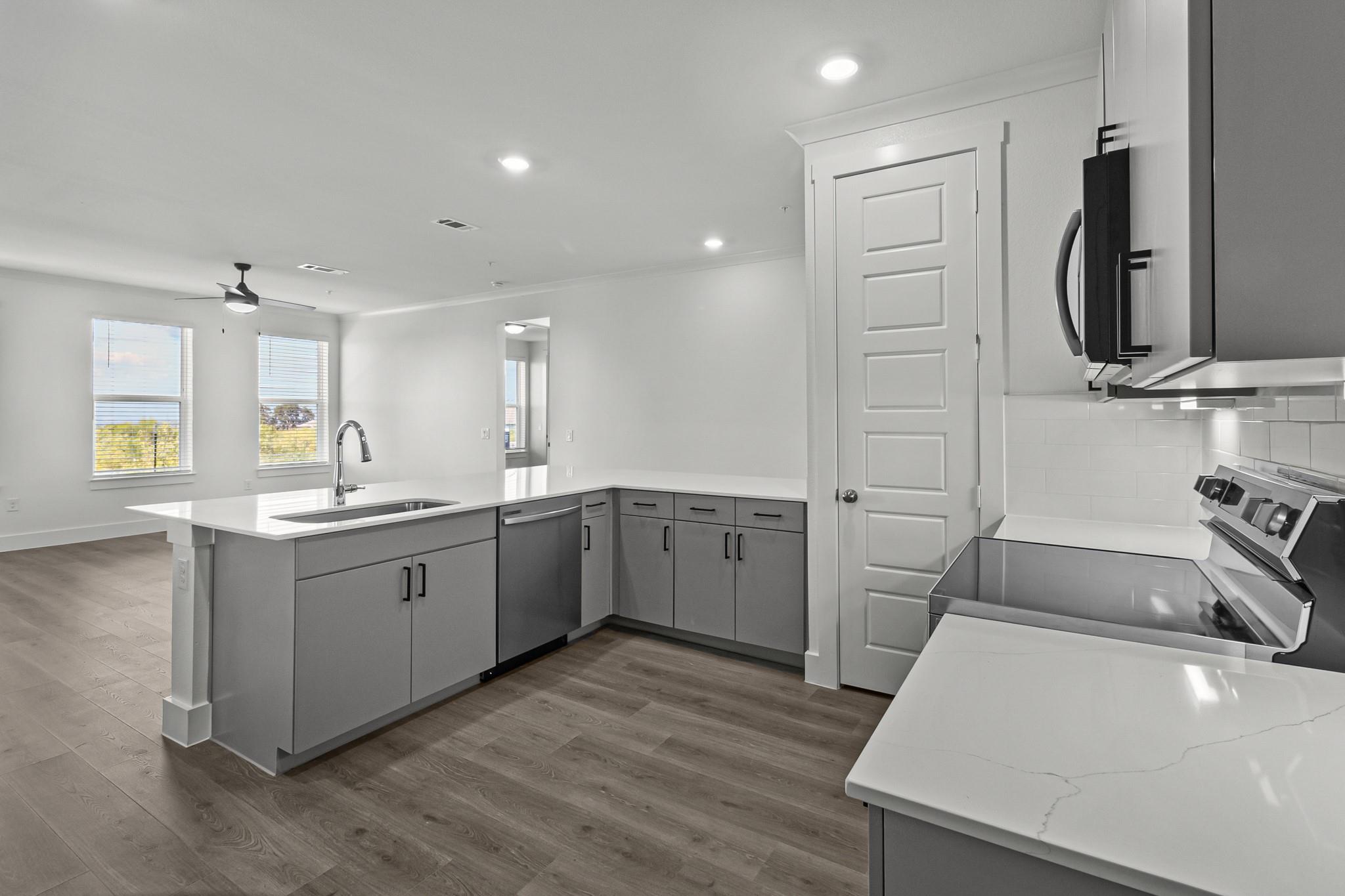 1664 Hillside Terrace # 6316, Buda, TX 78610