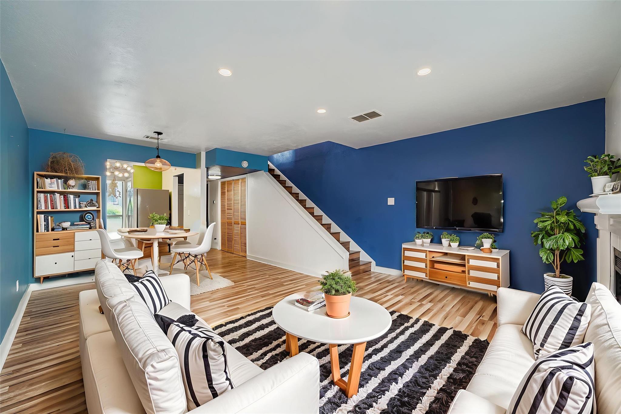 2018 W Rundberg Ln # 2B, Austin, TX 78758