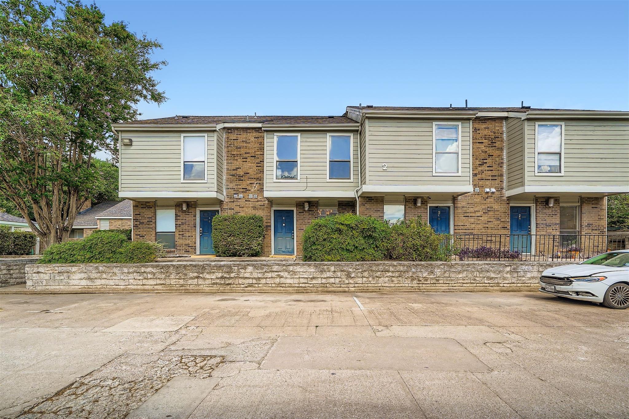 2018 W Rundberg Ln # 2B, Austin, TX 78758