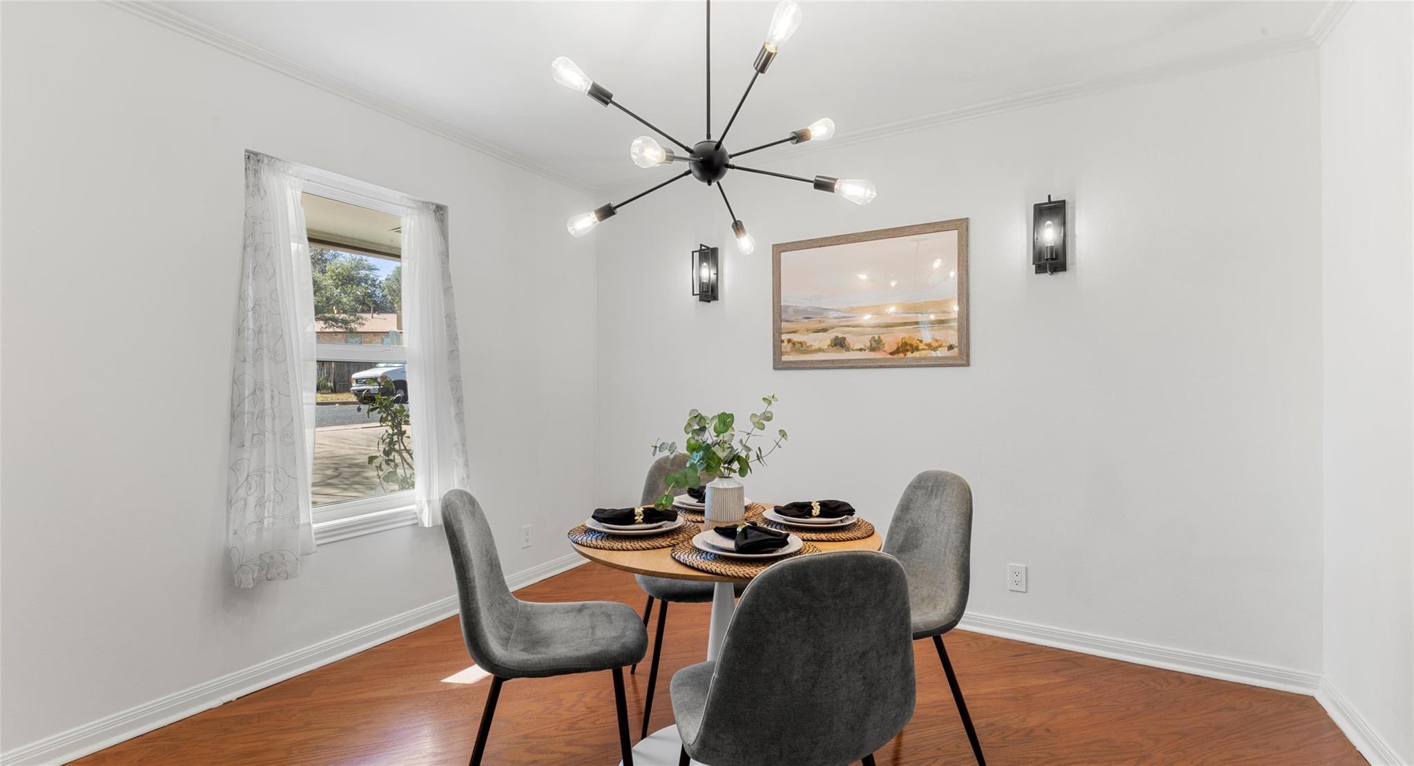 1704 Shelbourne Dr, Austin, TX 78752