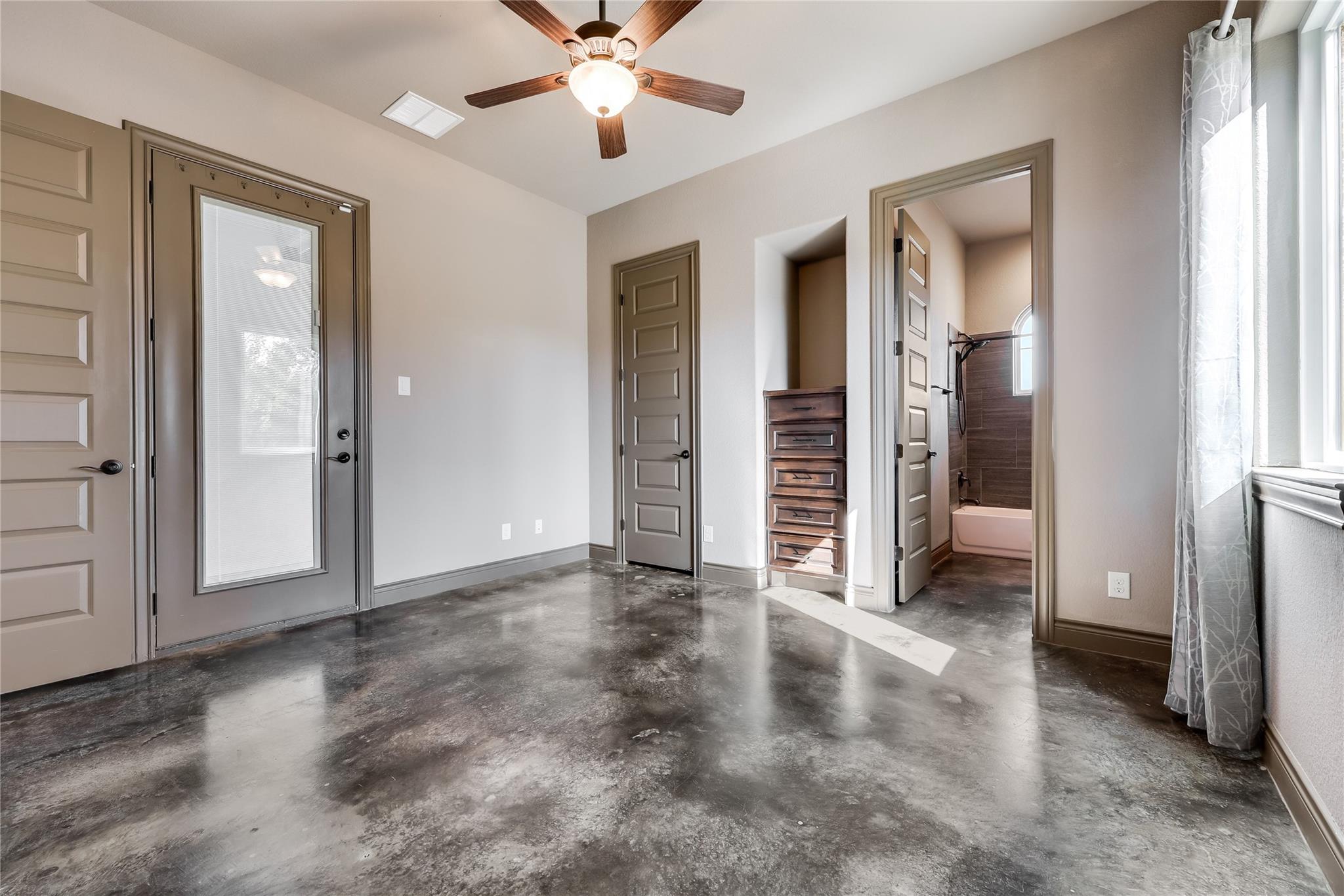 19129 Camelot Woods Cv, Lago Vista, TX 78645