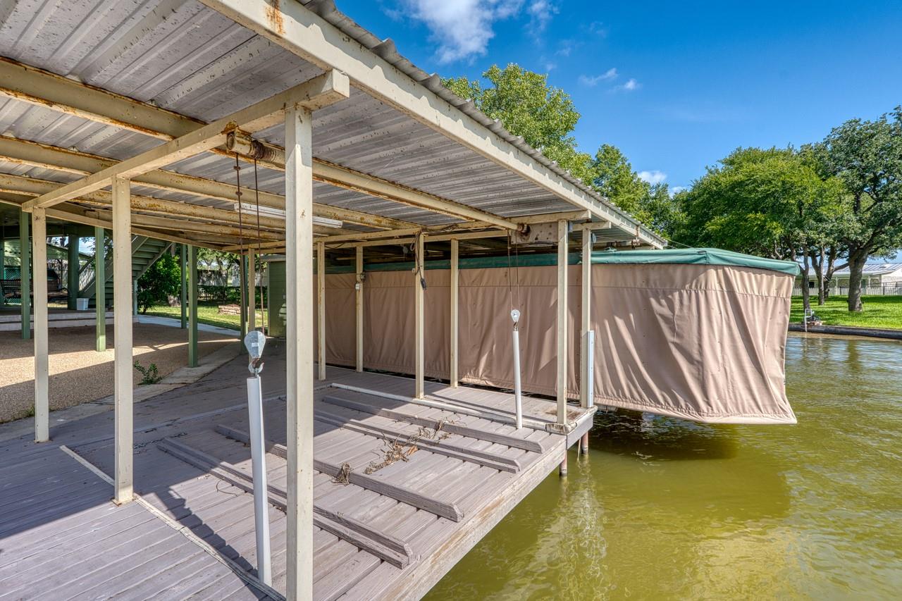 207 Princess Terrace, Sunrise Beach, TX 78643