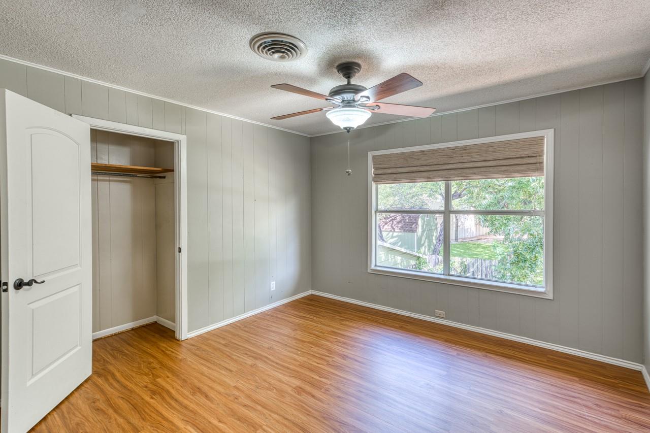 207 Princess Terrace, Sunrise Beach, TX 78643