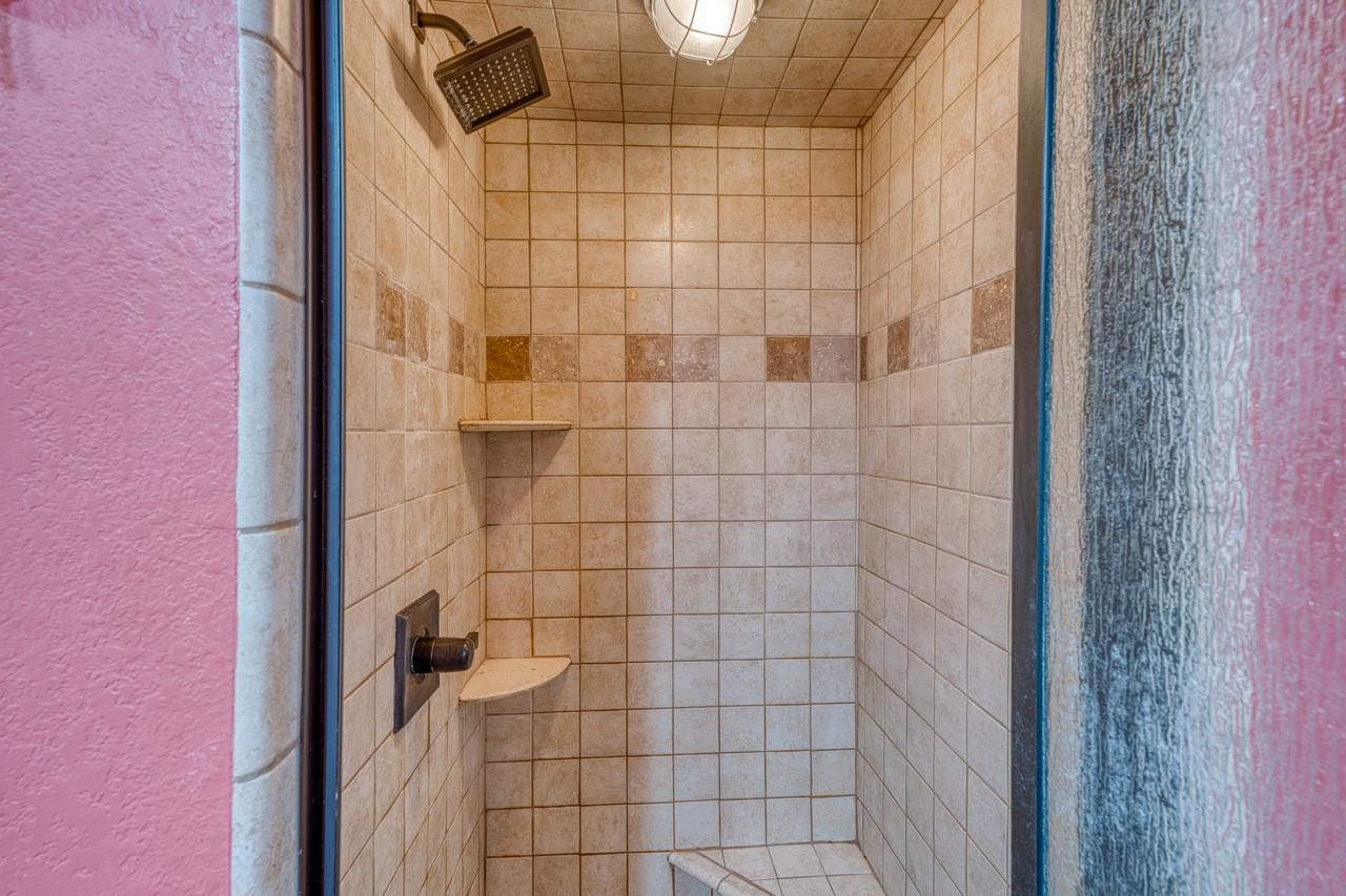 207 Princess Terrace, Sunrise Beach, TX 78643