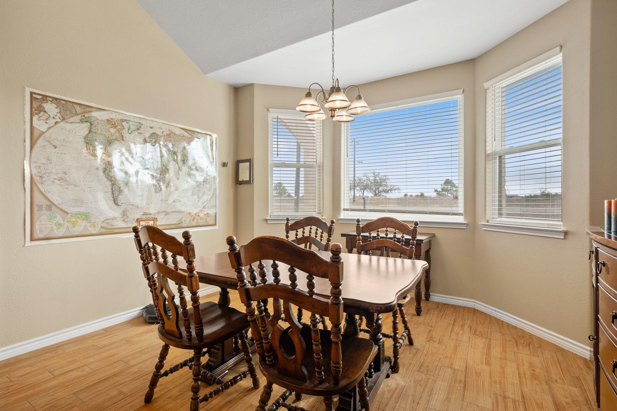 625 Skyline Dr, Kingsland, TX 78639