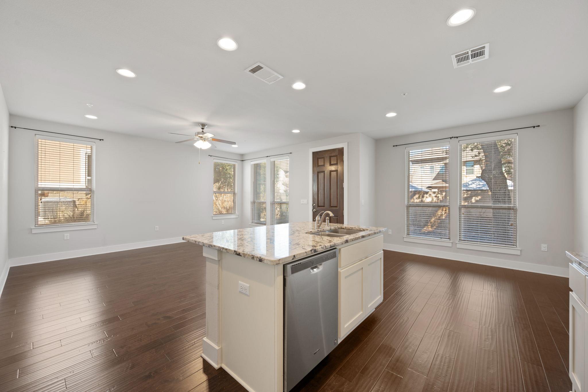 13800 Lyndhurst St # 326, Austin, TX 78717