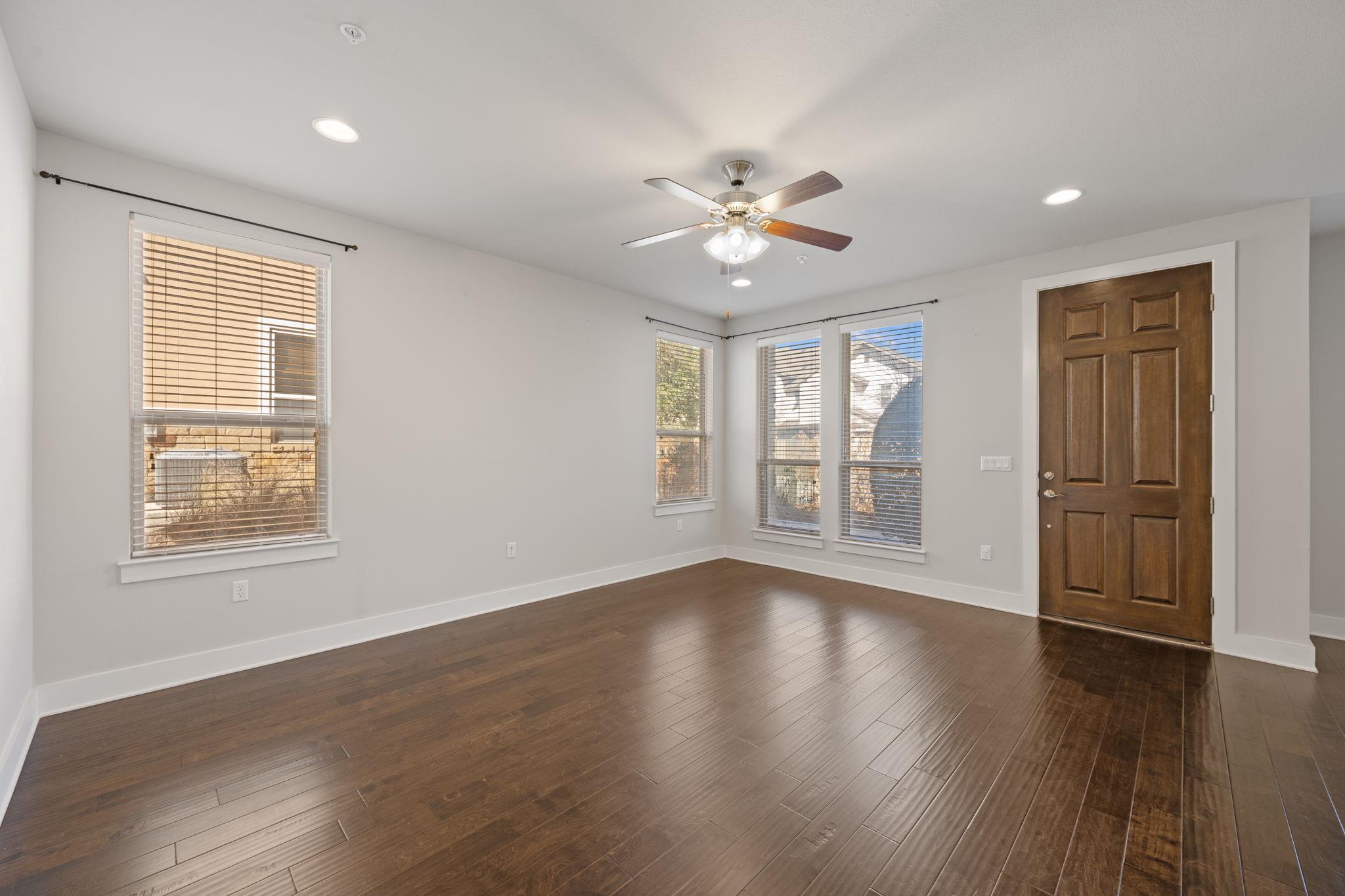 13800 Lyndhurst St # 326, Austin, TX 78717