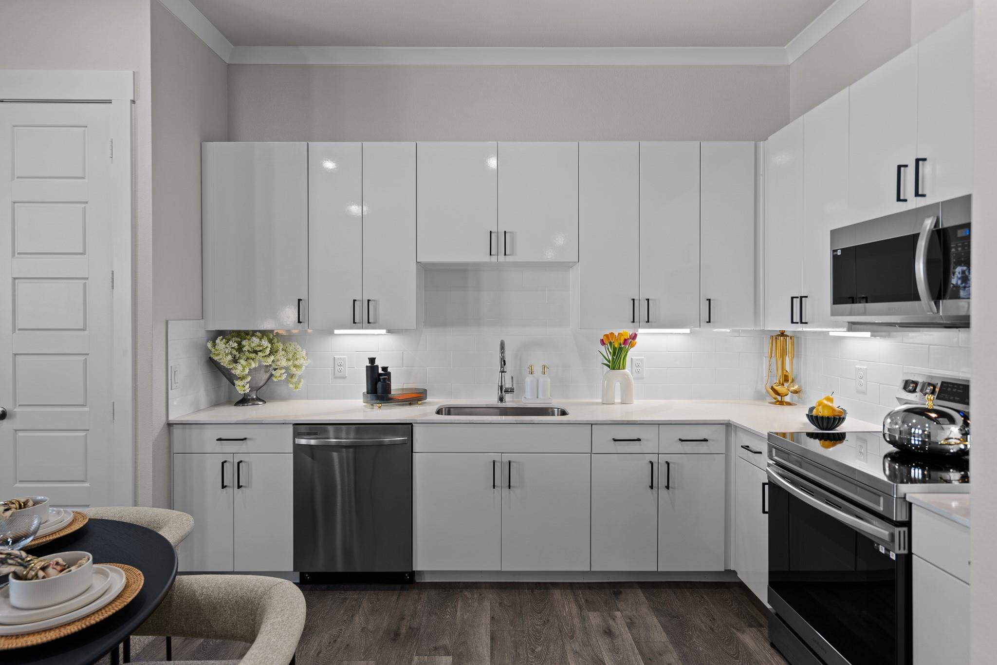 476 Suffield Dr # 351, Buda, TX 78610