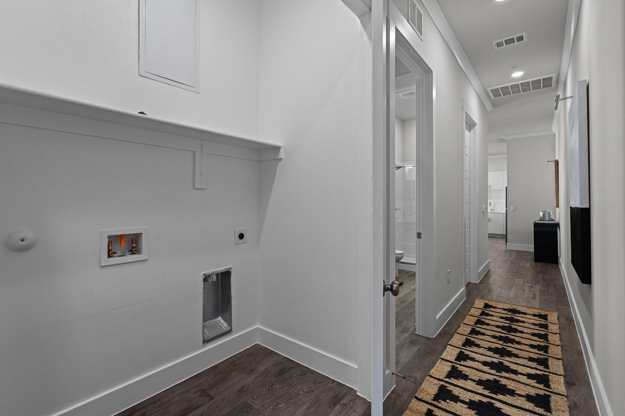 476 Suffield Dr # 351, Buda, TX 78610