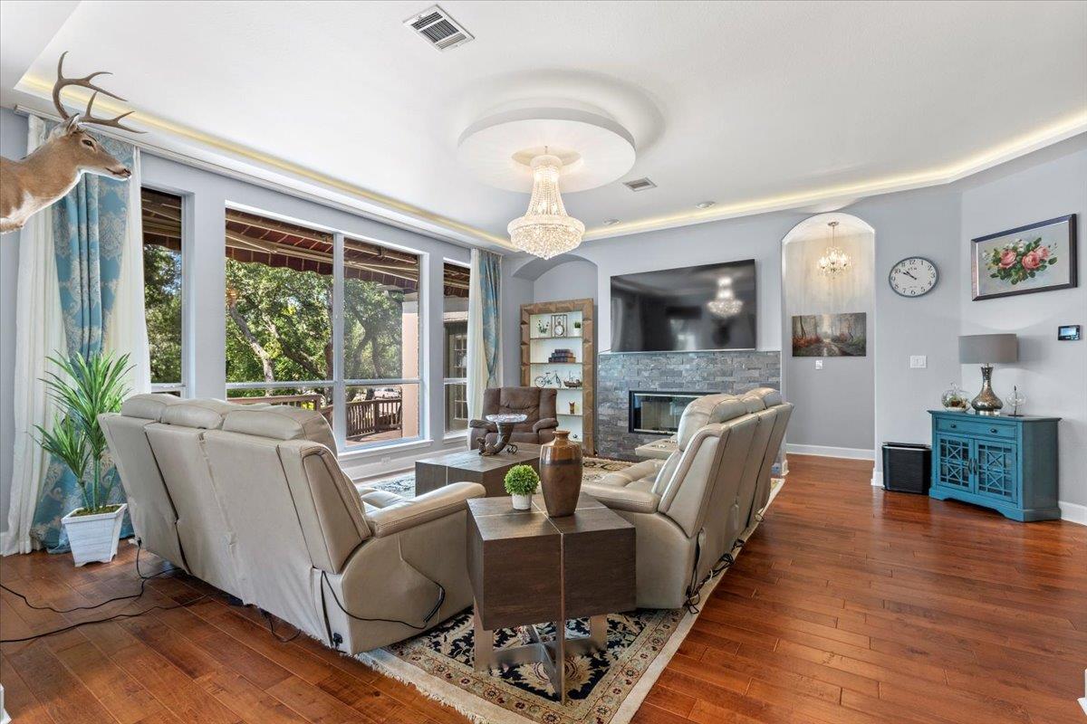 12013 Tarraza Ct, Austin, TX 78732