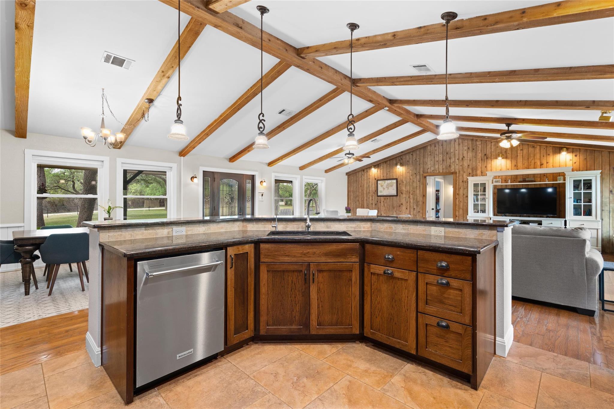 720 Circle G Ranch Rd, Dripping Springs, TX 78620