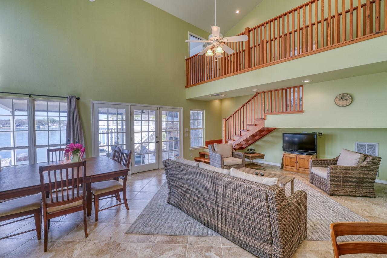 322 Granite Shoals Ln, Sunrise Beach, TX 78643