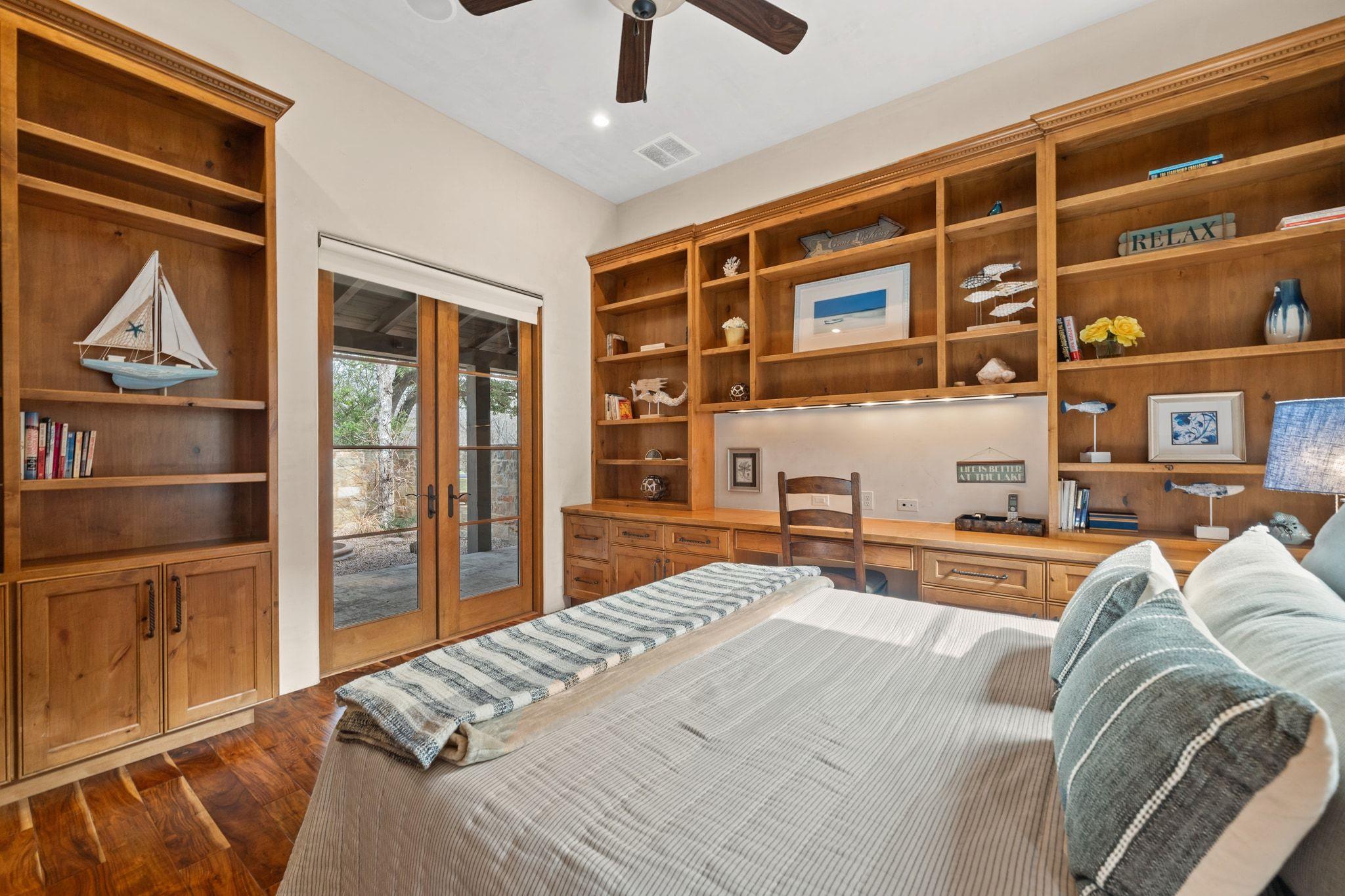 145 La Serena Loop, Horseshoe Bay, TX 78657