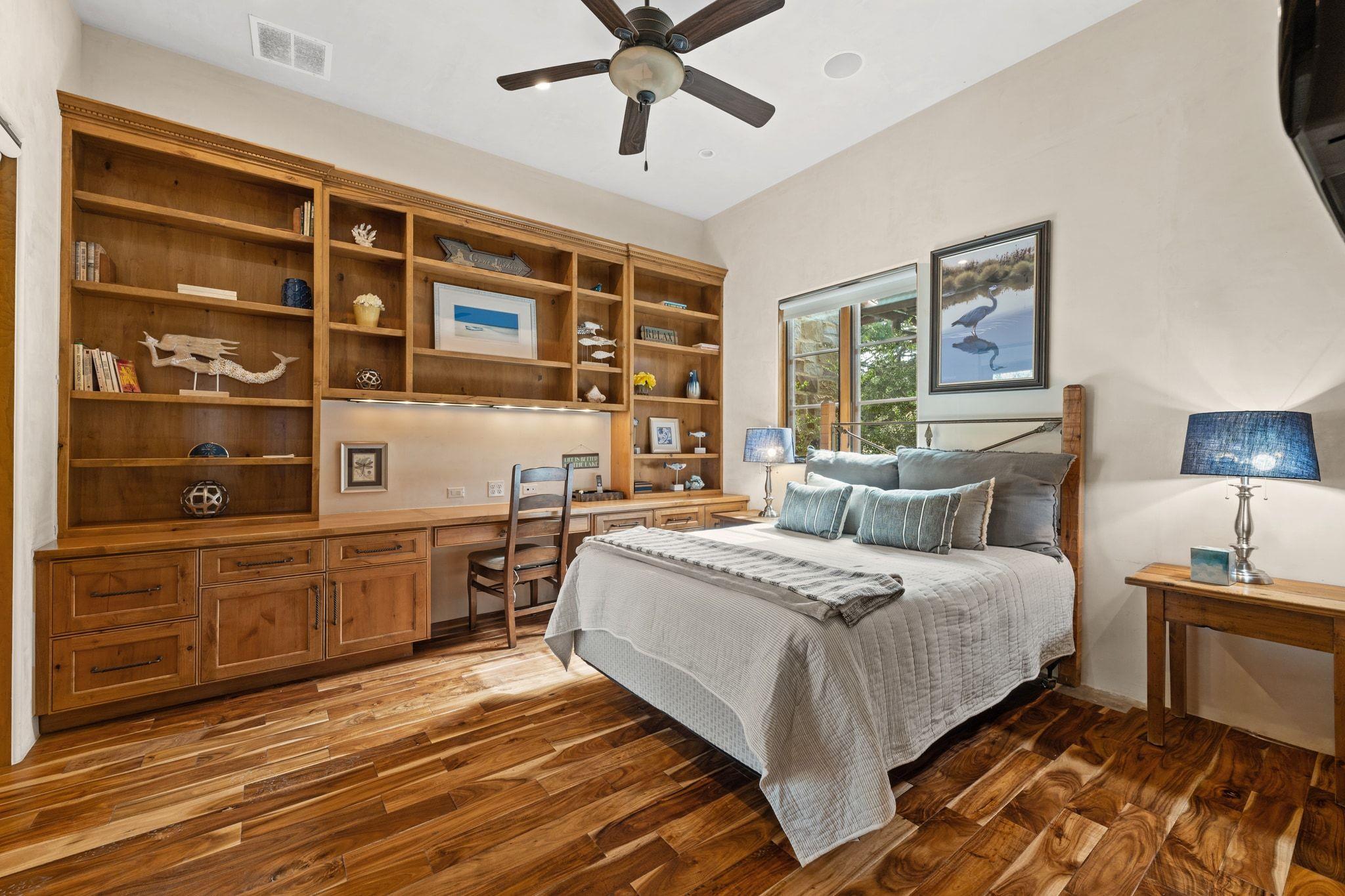 145 La Serena Loop, Horseshoe Bay, TX 78657