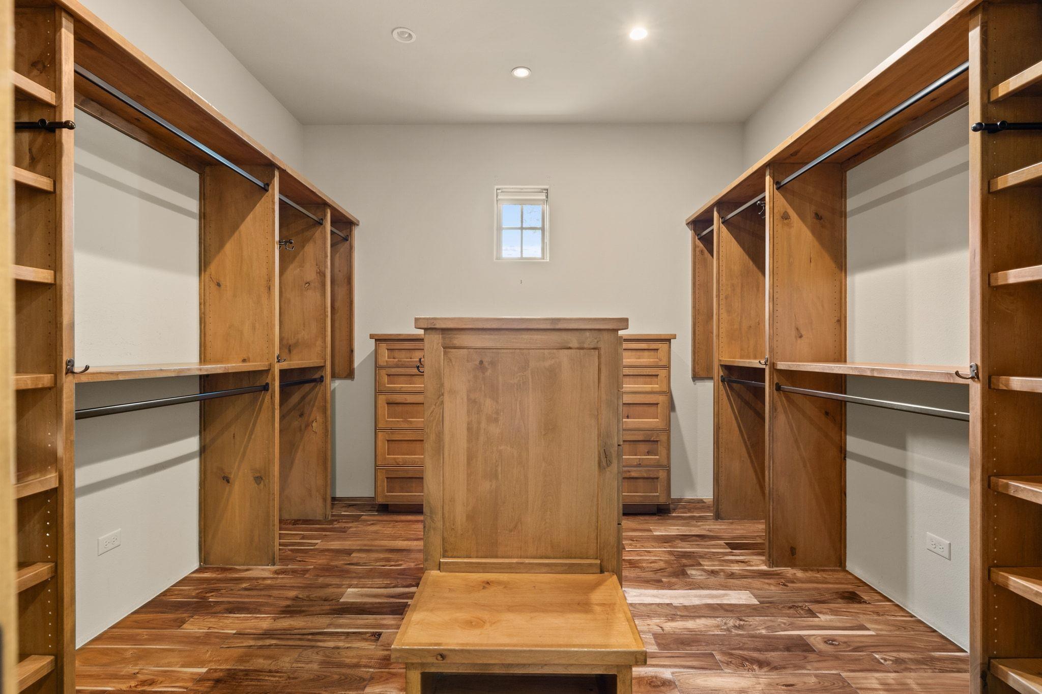 145 La Serena Loop, Horseshoe Bay, TX 78657