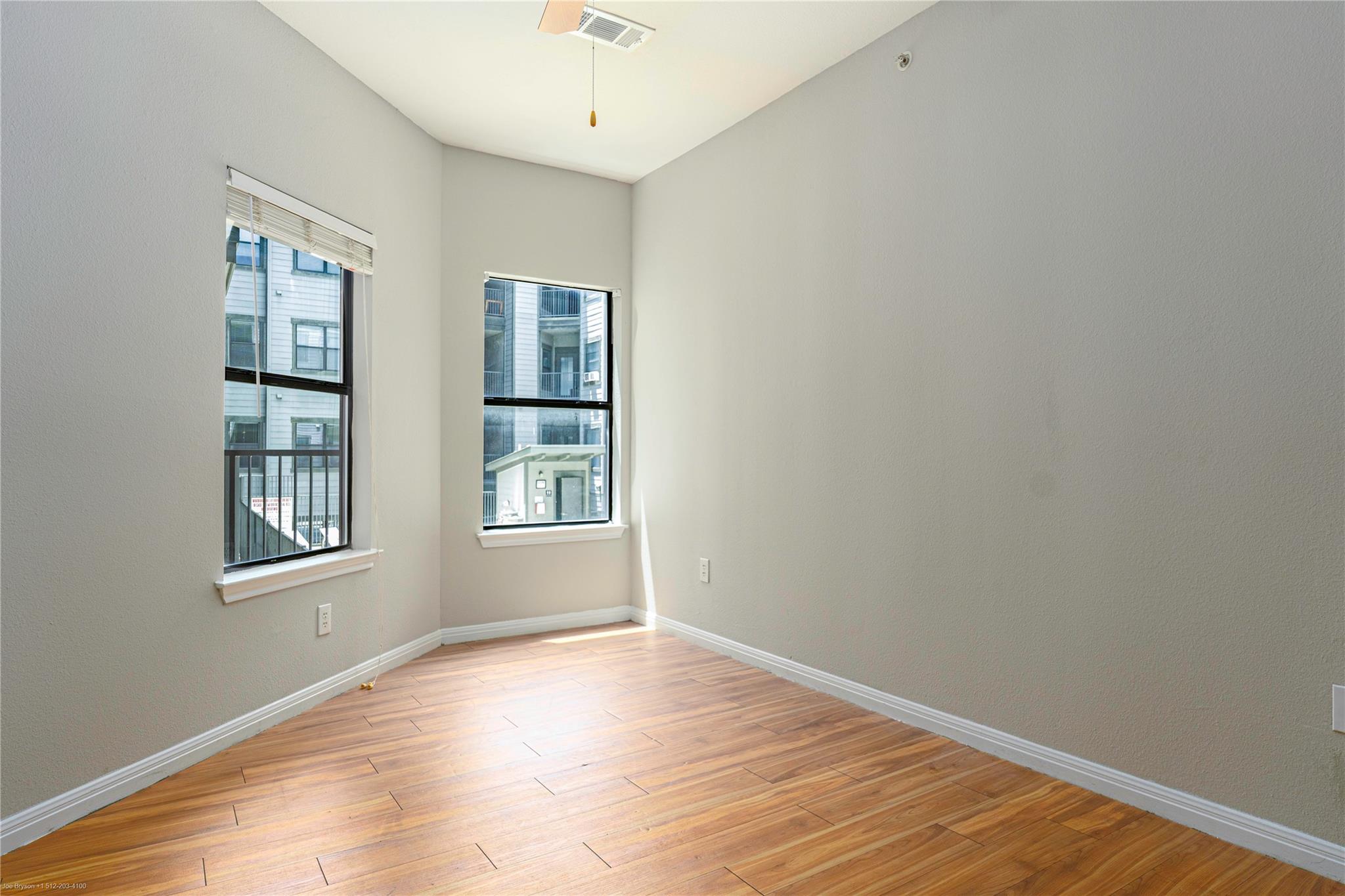 2502 Leon St # 305, Austin, TX 78705