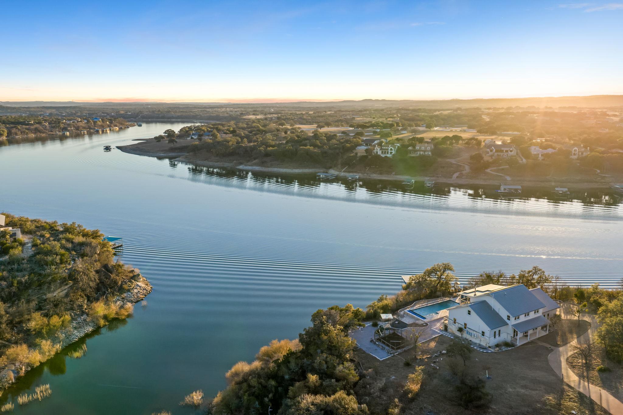 4300 Travis Peak Trl, Marble Falls, TX 78654