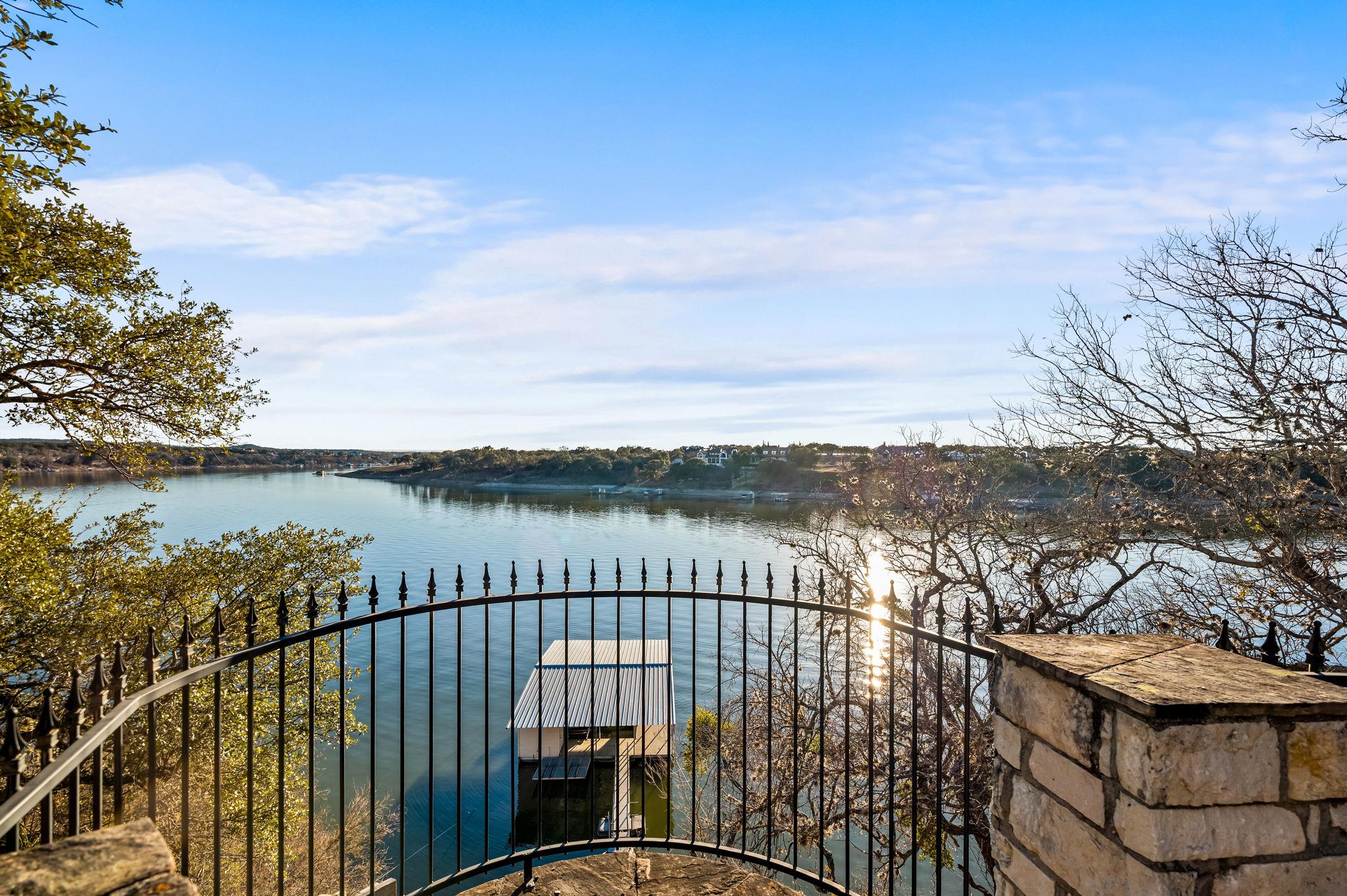 4300 Travis Peak Trl, Marble Falls, TX 78654