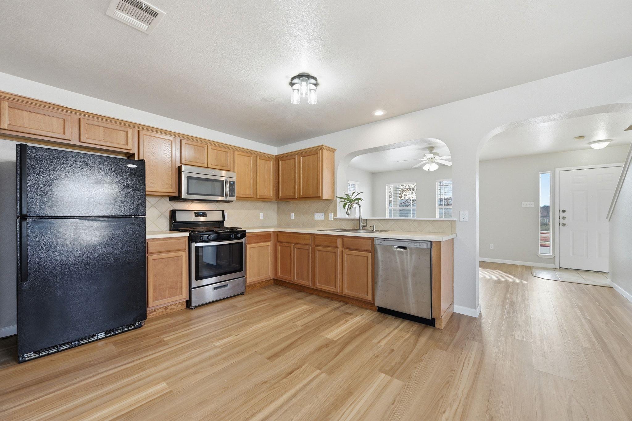 1733 Thompson Trl, Round Rock, TX 78664