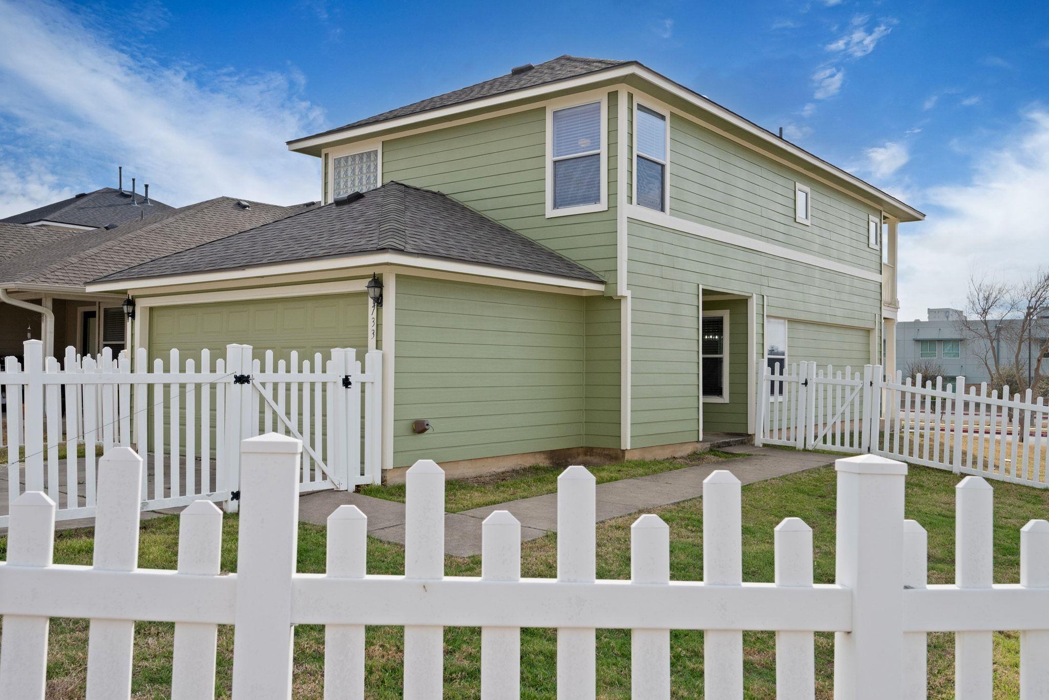 1733 Thompson Trl, Round Rock, TX 78664