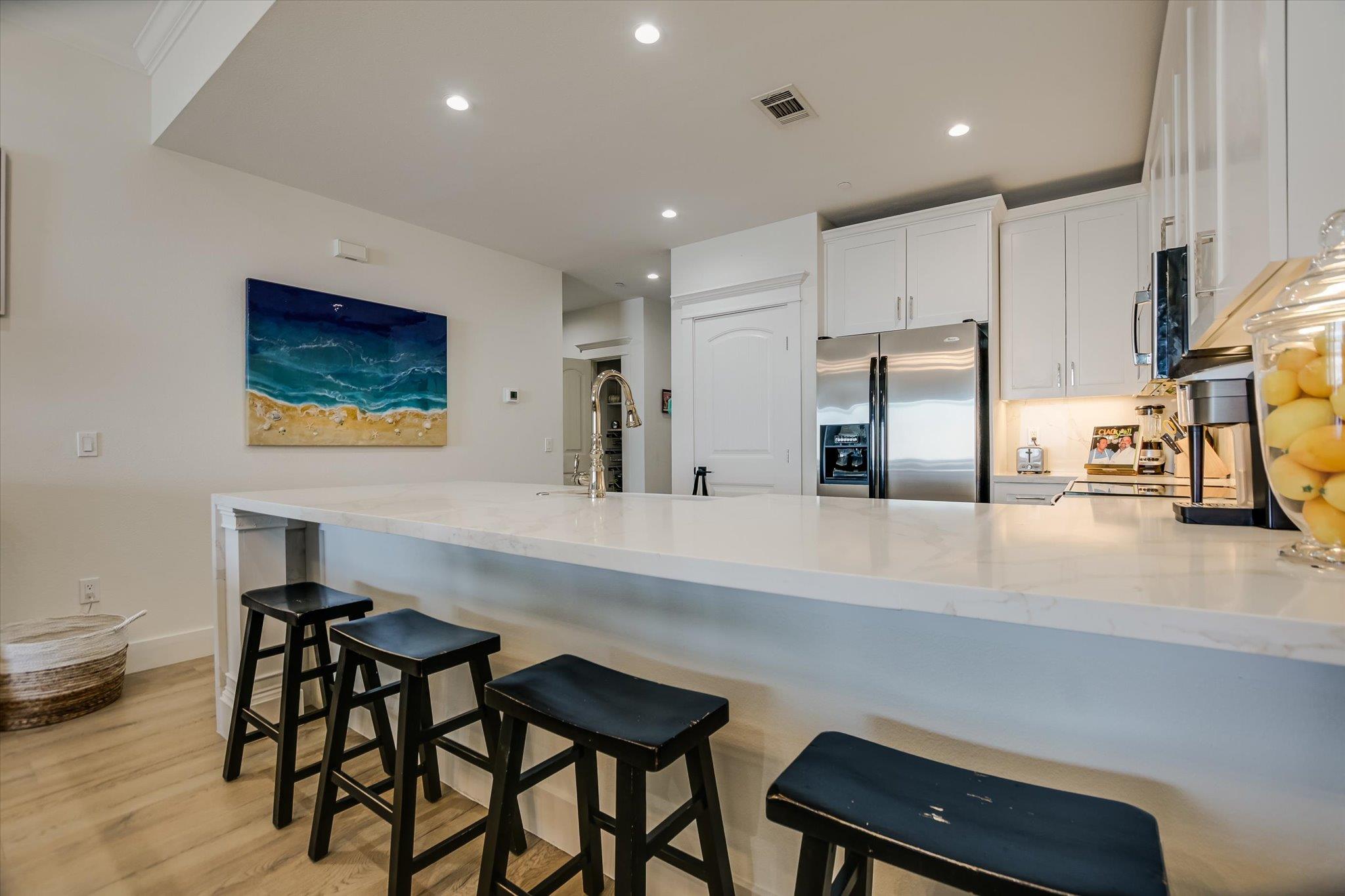 1001 The Cape Rd # 33, Horseshoe Bay, TX 78657