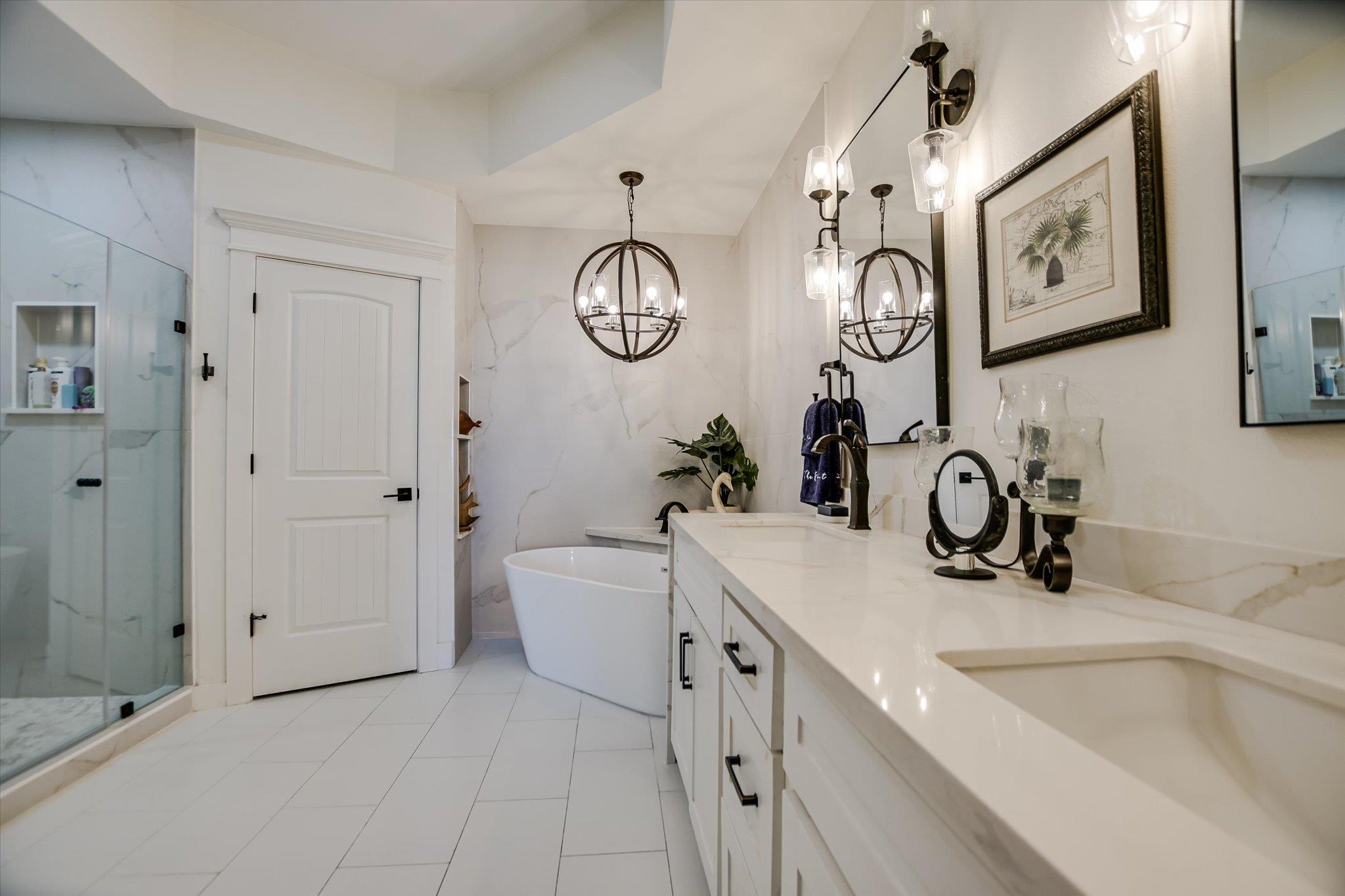 1001 The Cape Rd # 33, Horseshoe Bay, TX 78657