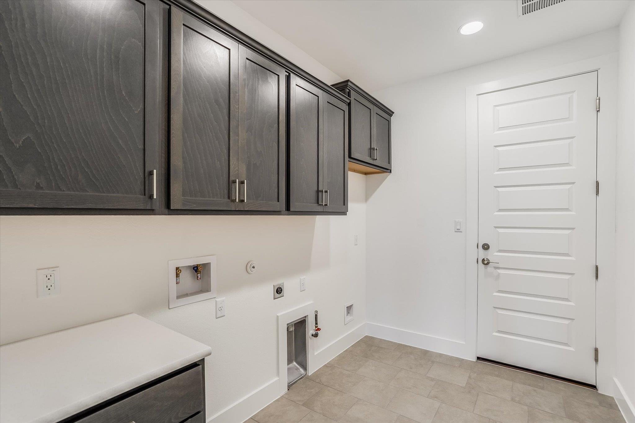 2869 Honeywood Dr, Leander, TX 78641