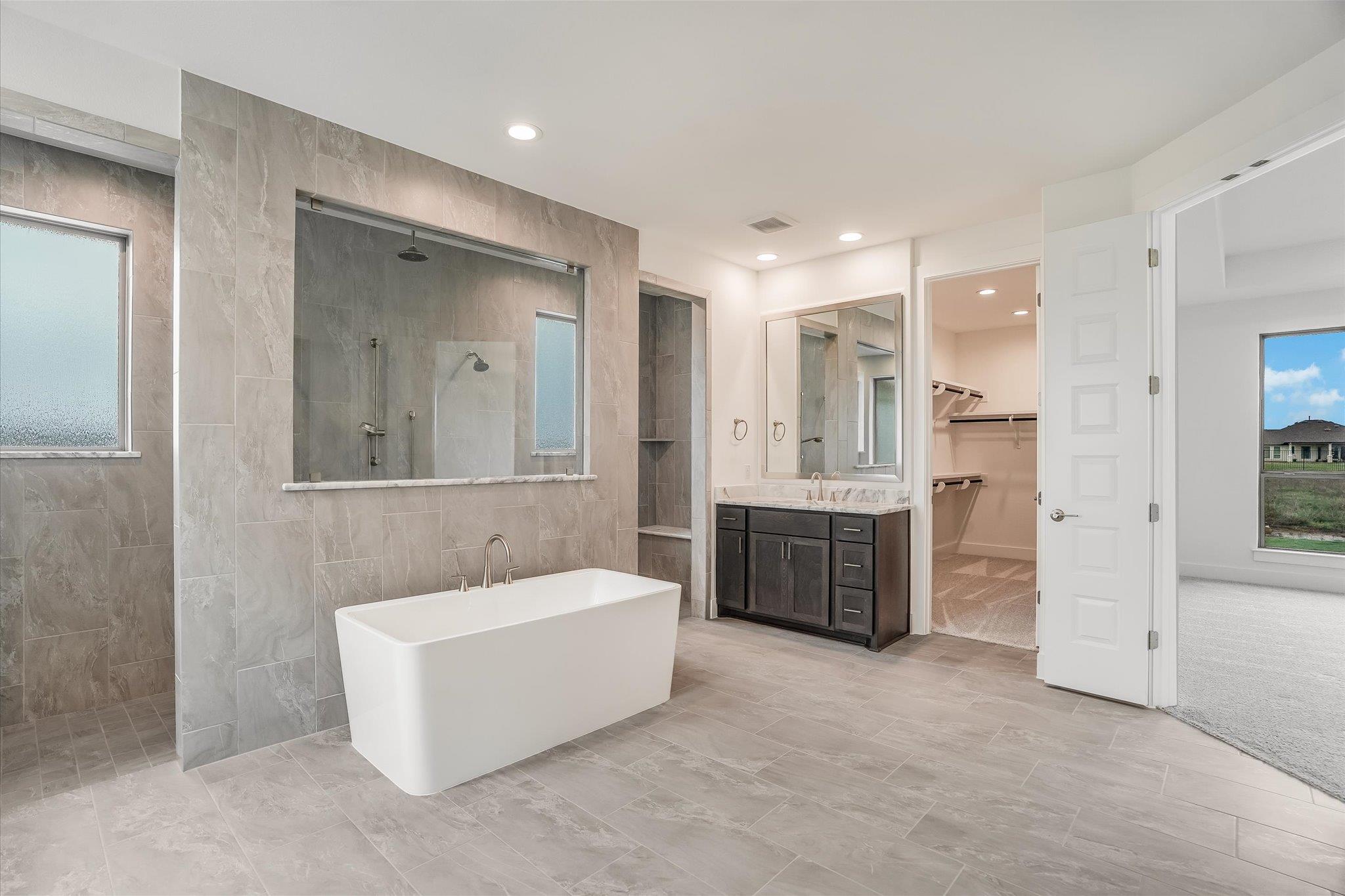 2869 Honeywood Dr, Leander, TX 78641