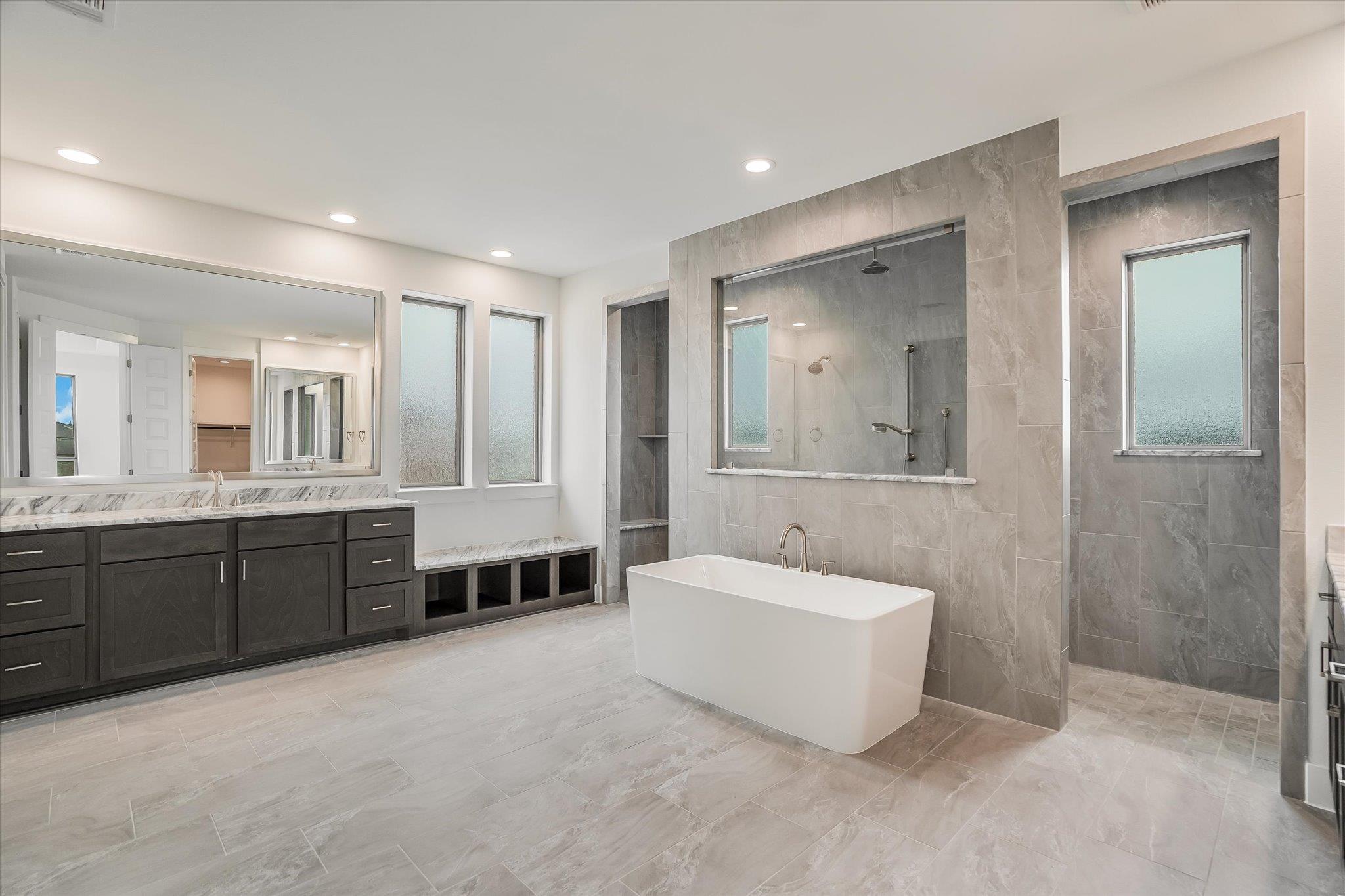 2869 Honeywood Dr, Leander, TX 78641