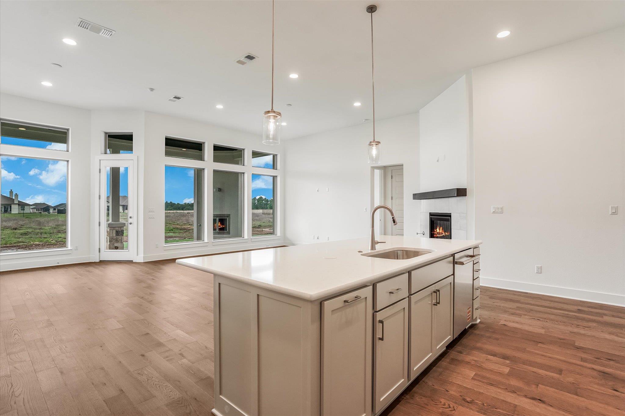 2869 Honeywood Dr, Leander, TX 78641