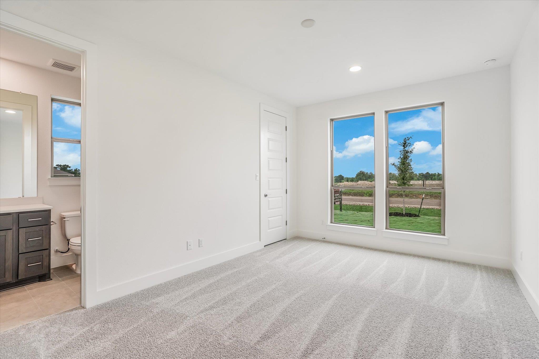 2869 Honeywood Dr, Leander, TX 78641