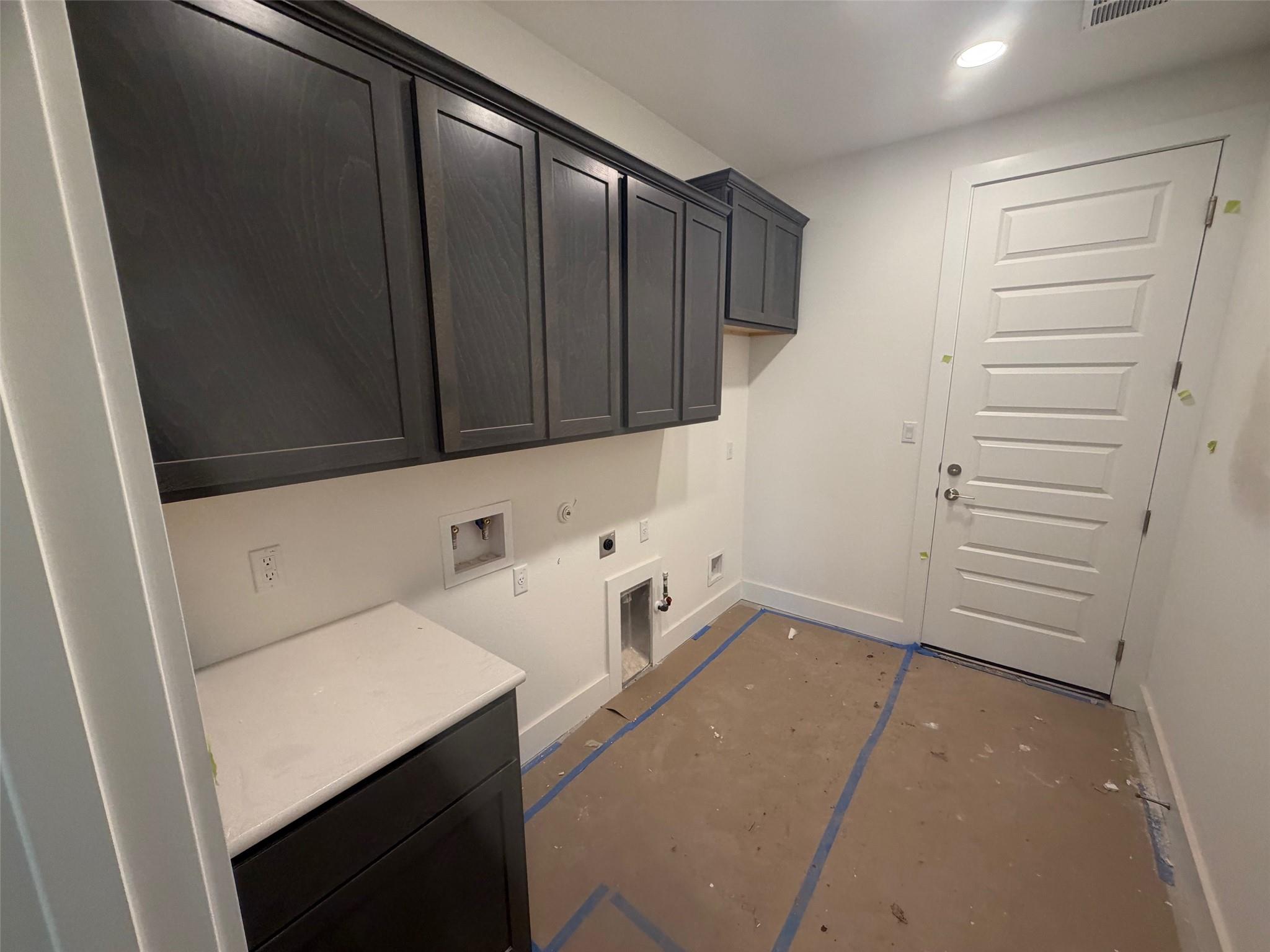 2869 Honeywood Dr, Leander, TX 78641