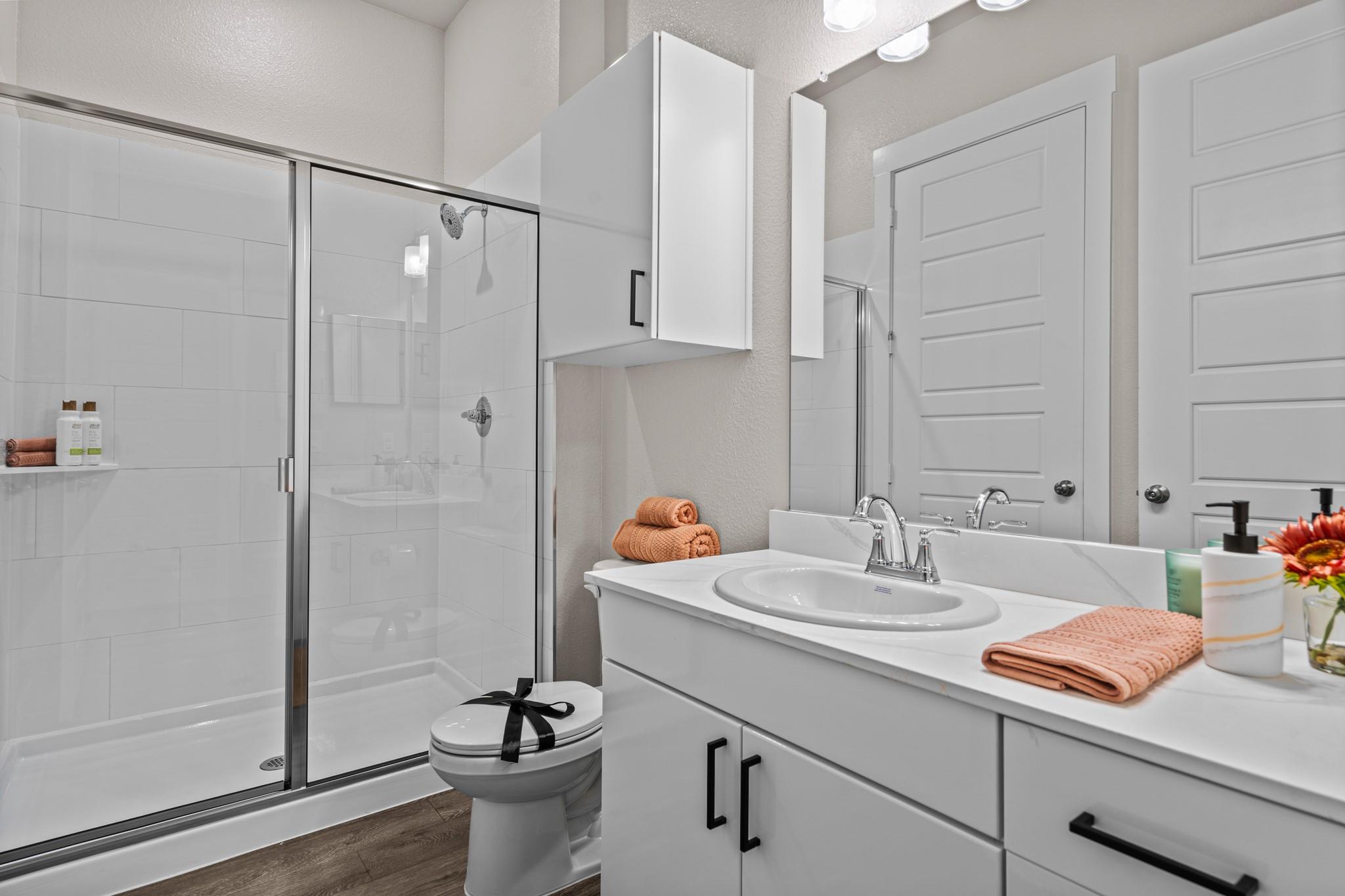 865 Limmer Loop # 435, Hutto, TX 78634