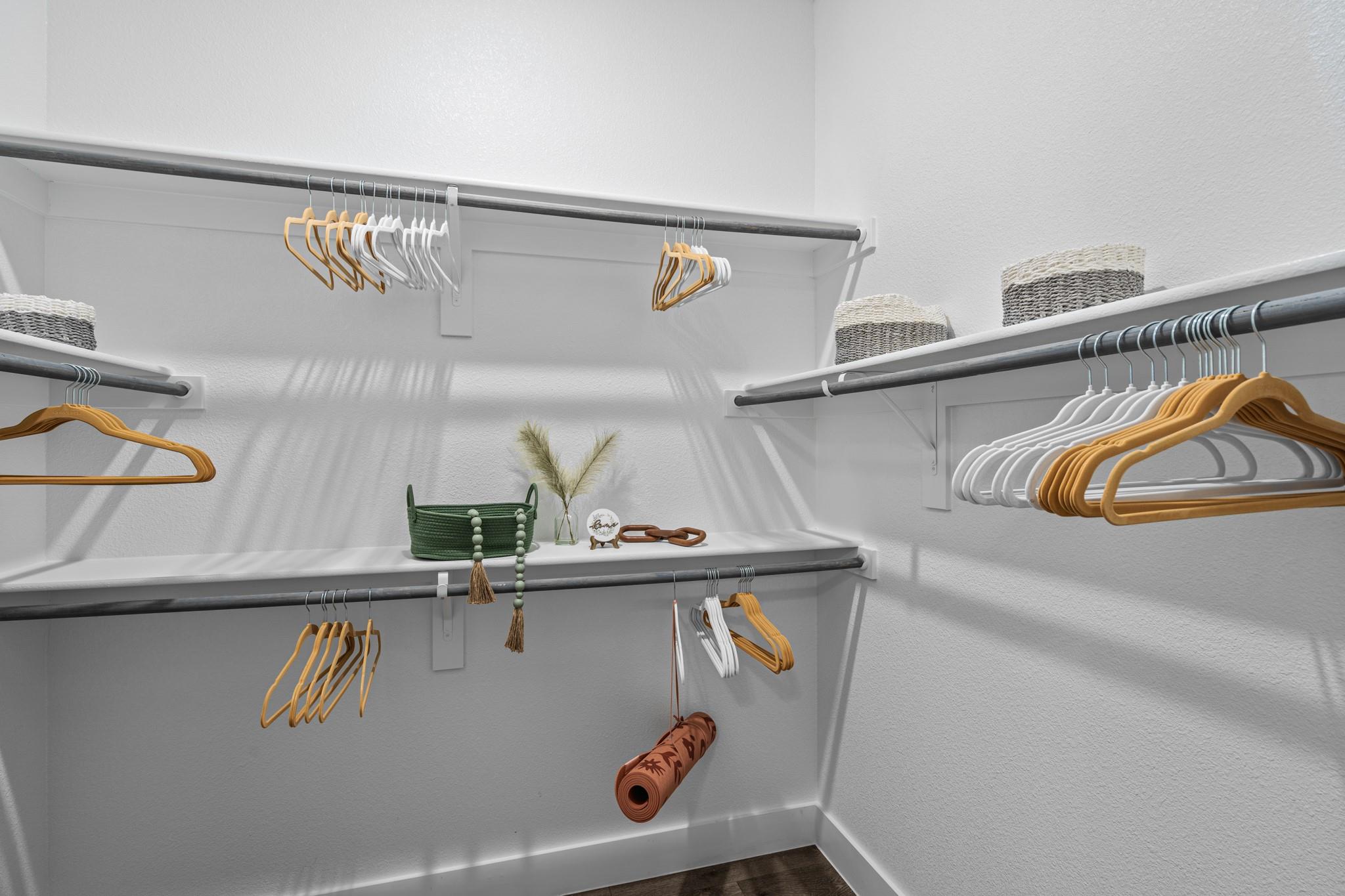 865 Limmer Loop # 435, Hutto, TX 78634