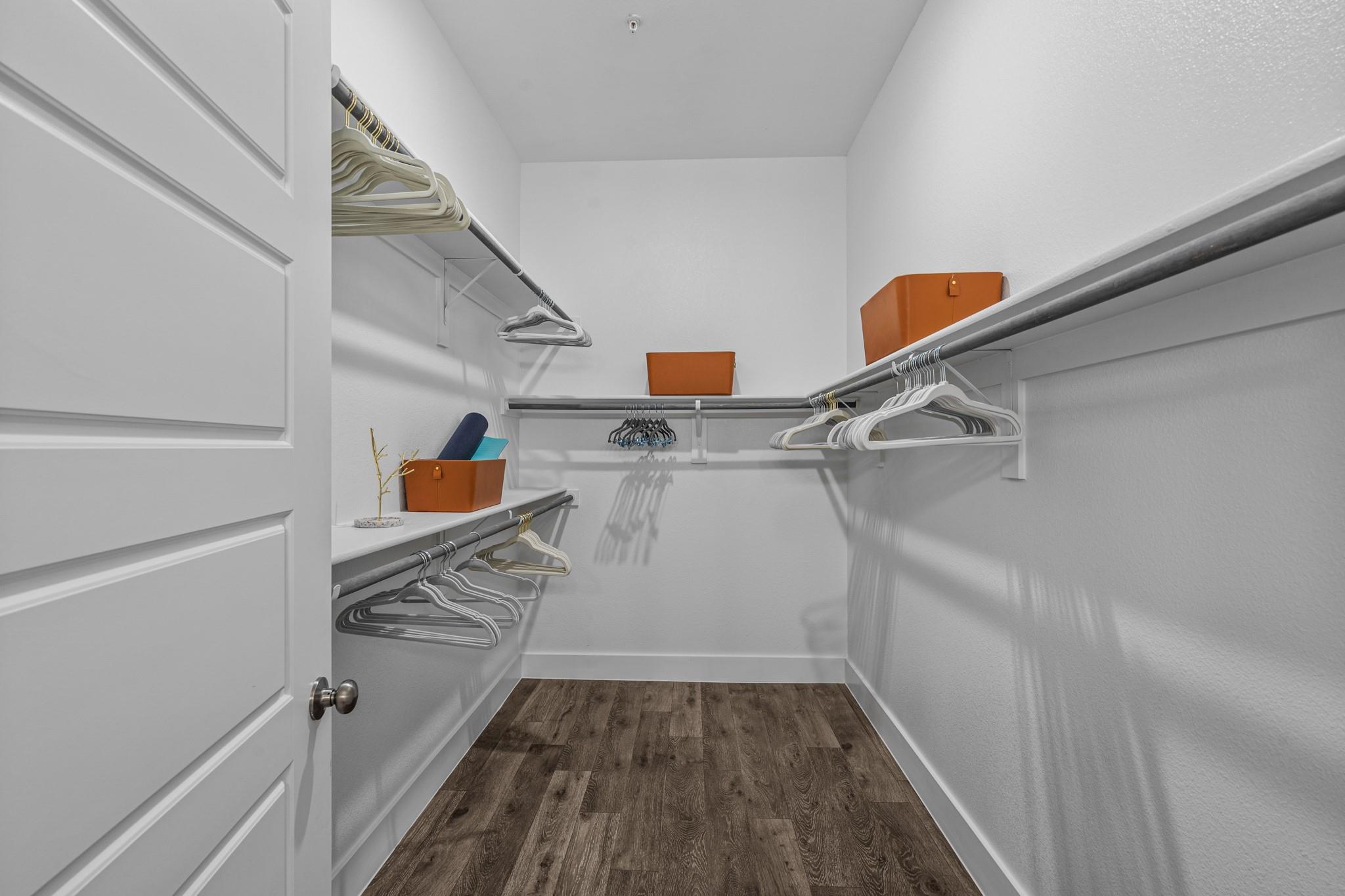 865 Limmer Loop # 435, Hutto, TX 78634