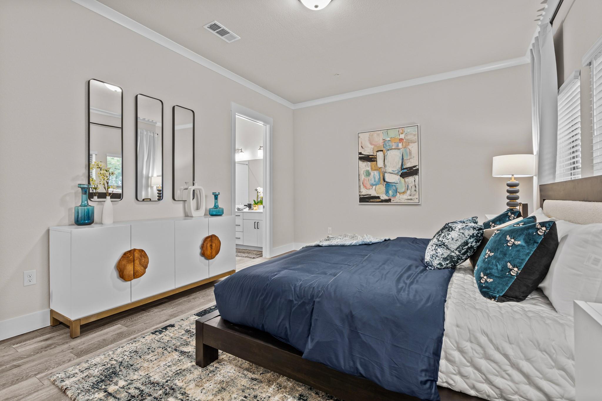 865 Limmer Loop # 435, Hutto, TX 78634