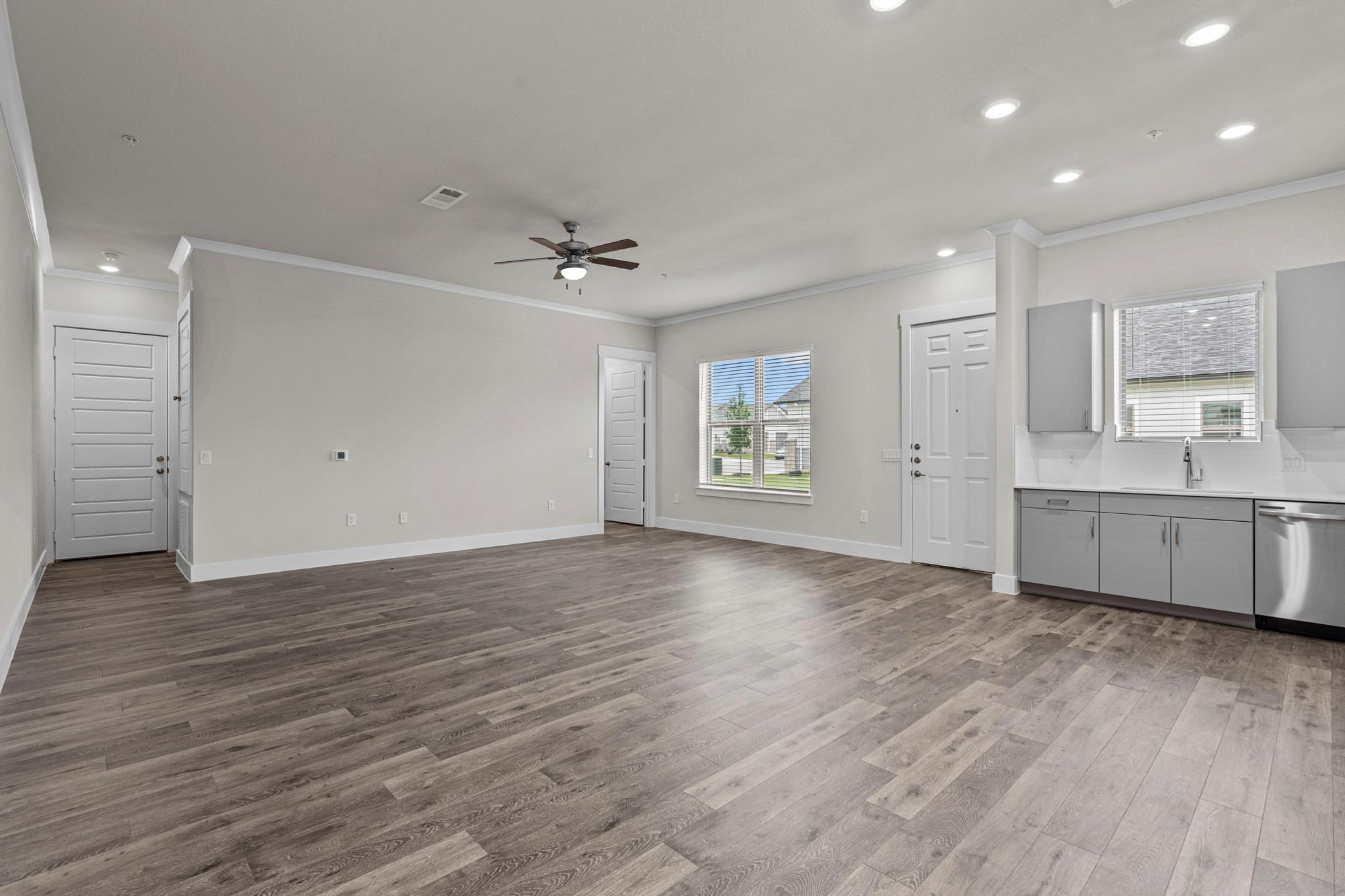 865 Limmer Loop # 635, Hutto, TX 78634