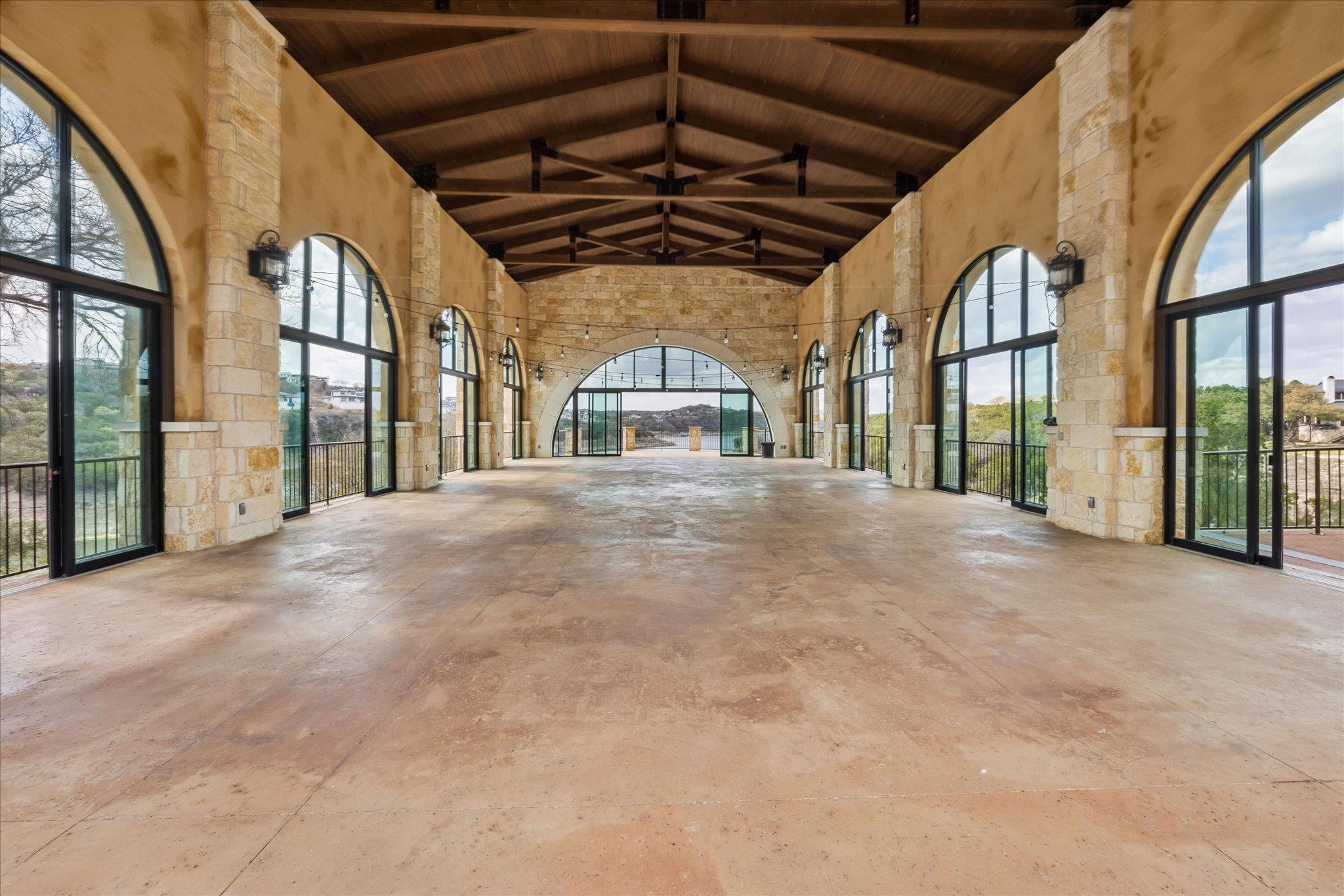 625 Vendemmia Bnd, Austin, TX 78738